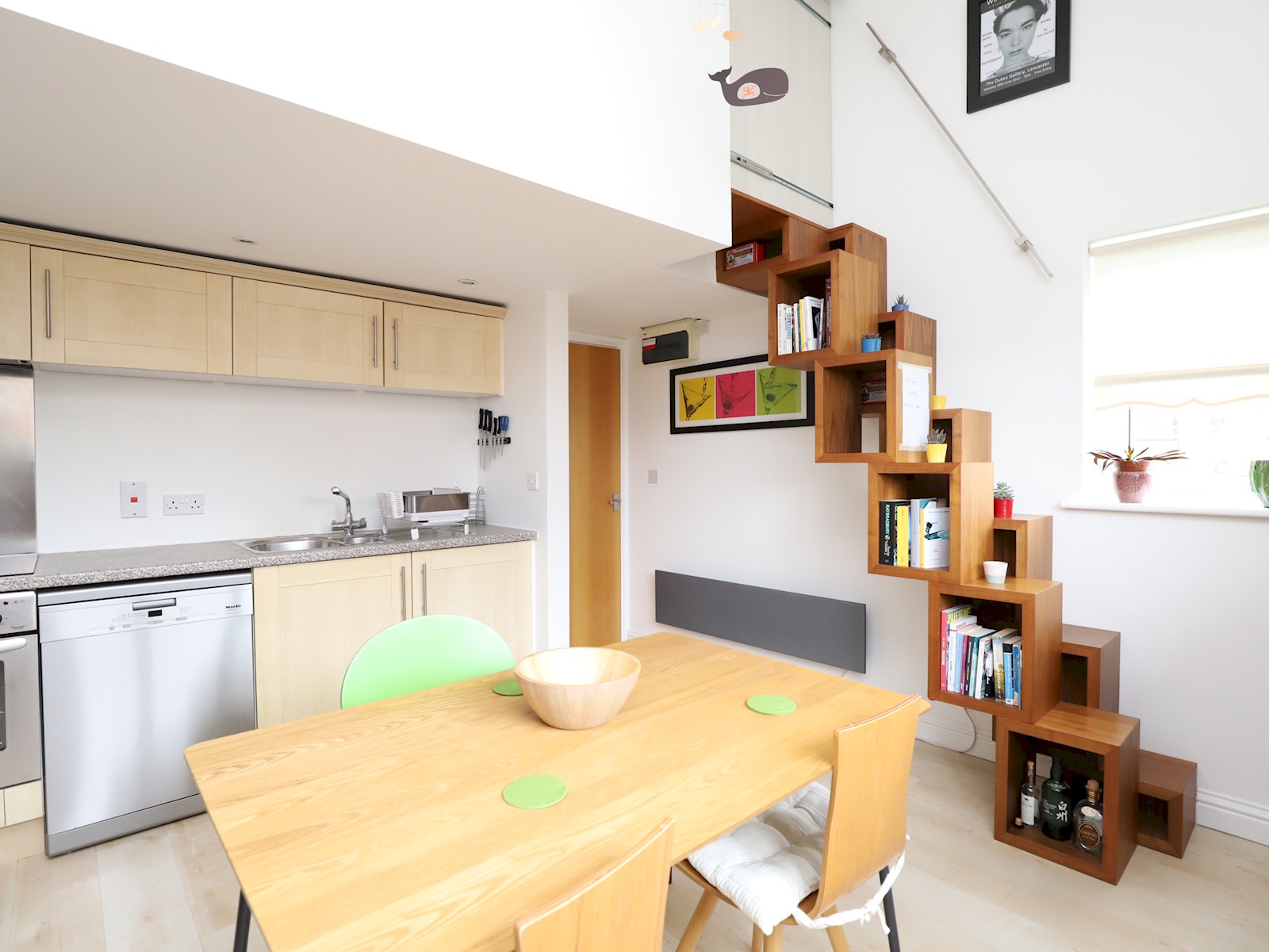 Pass the Keys | Equipped Apartment + Parking - Central Oxford in 11A Eyot Place OX4 1SA - Property image 3 - VivreStays