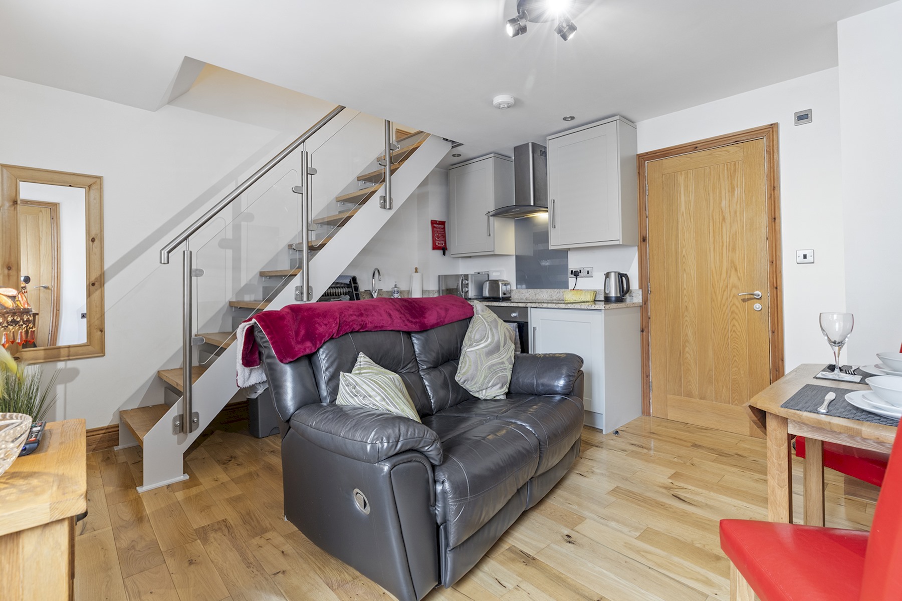 The Terrace - Beautiful 1-Bed with Roof Terrace | Pass the Keys in The Terrace YO10 5AP - Property image 8 - VivreStays