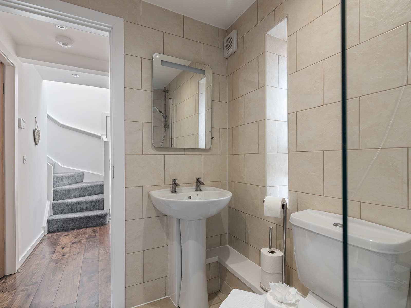 Pass the Keys | Tannery Mews - Stunning Central 2-Bed with Parking in 48 Tannery Mews, Lawrence Street YO10 3WG - Property image 20 - VivreStays