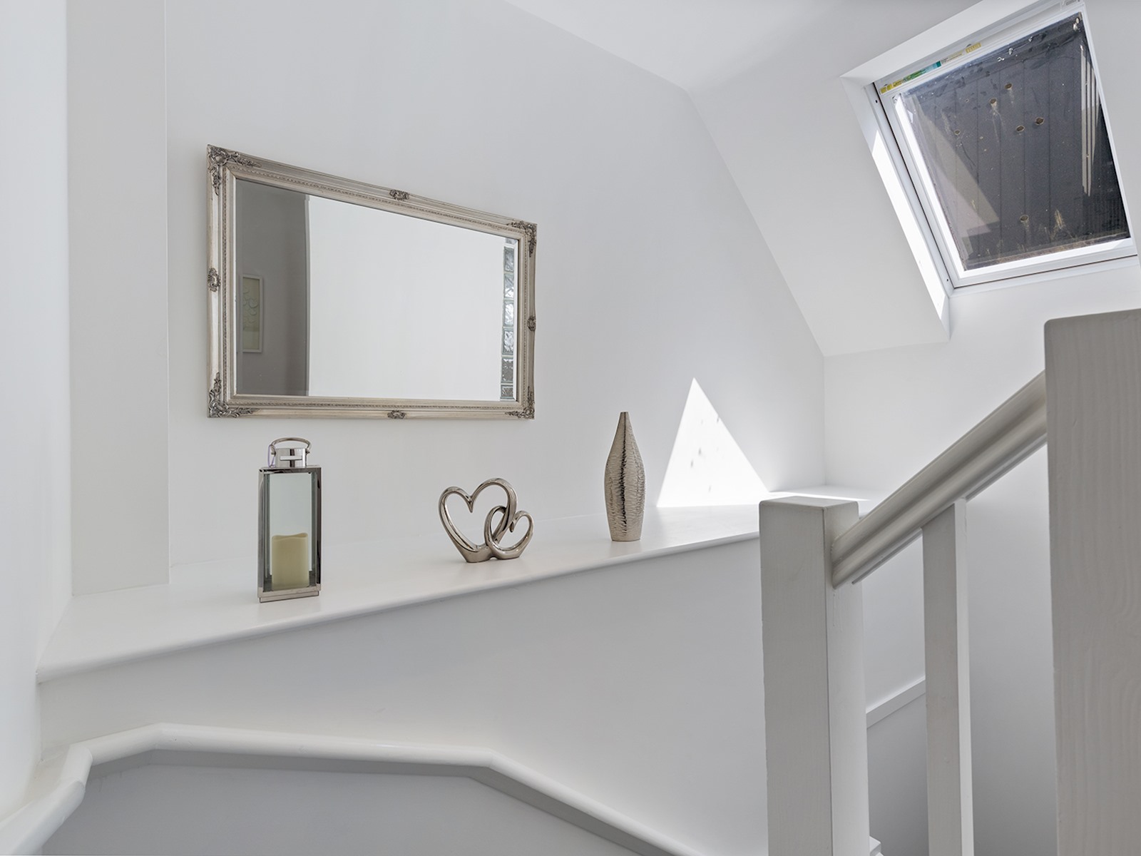 Pass the Keys | Tannery Mews - Stunning Central 2-Bed with Parking in 48 Tannery Mews, Lawrence Street YO10 3WG - Property image 28 - VivreStays