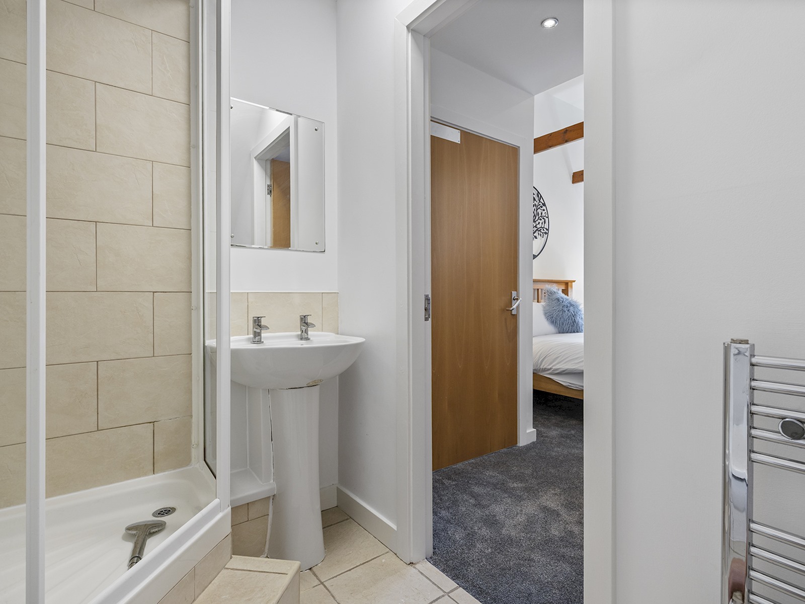 Pass the Keys | Tannery Mews - Stunning Central 2-Bed with Parking in 48 Tannery Mews, Lawrence Street YO10 3WG - Property image 23 - VivreStays