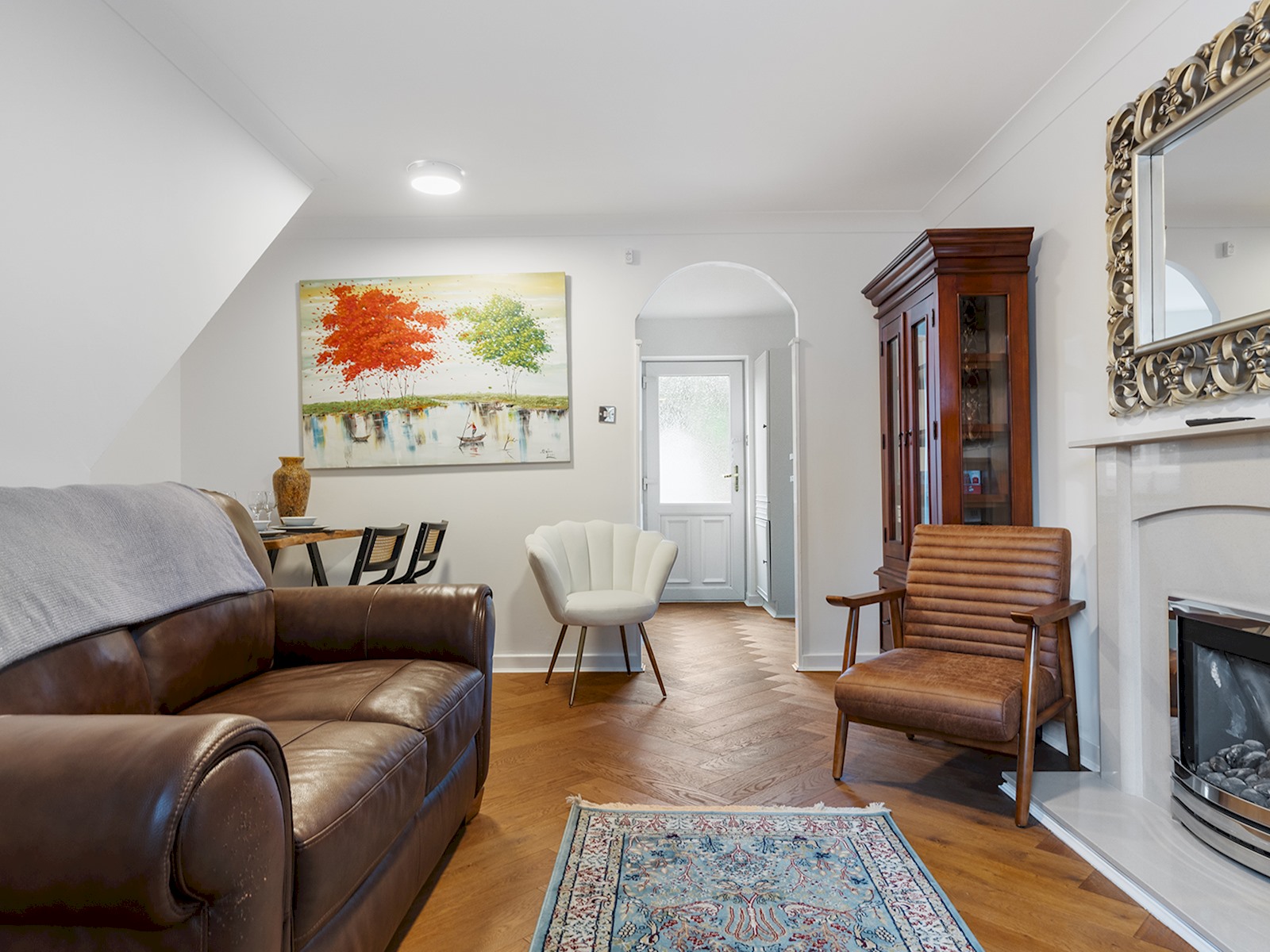 View Beautiful Renovated Central Home in York with Free Parking | Pass The Keys in 20 Scaife Gardens YO31 8HX Beautiful Renovated Central Home in York with Free Parking | Pass The Keys in 20 Scaife Gardens YO31 8HX - Property image 5 - VivreStays