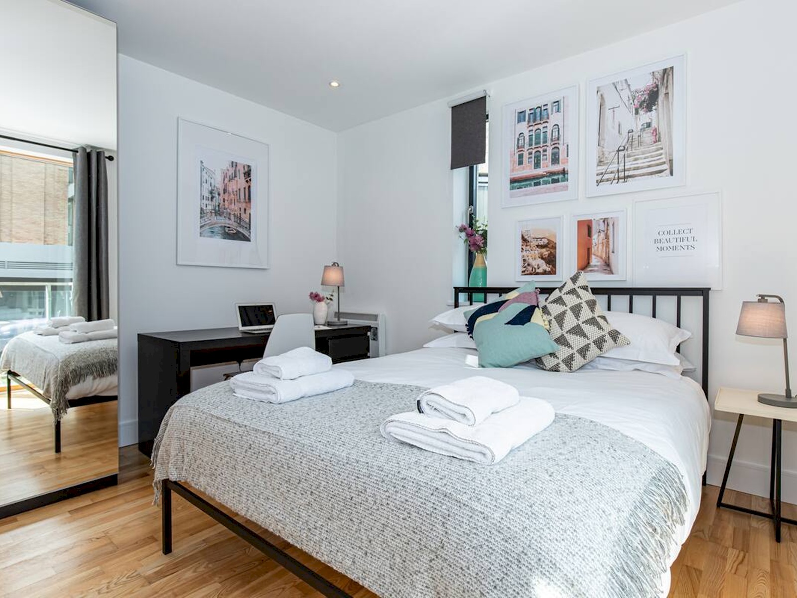 Pass the Keys | Oxford Castle - City Centre Apartment + Balcony in 18 Oxford Castle OX1 1AY - Property image 4 - VivreStays