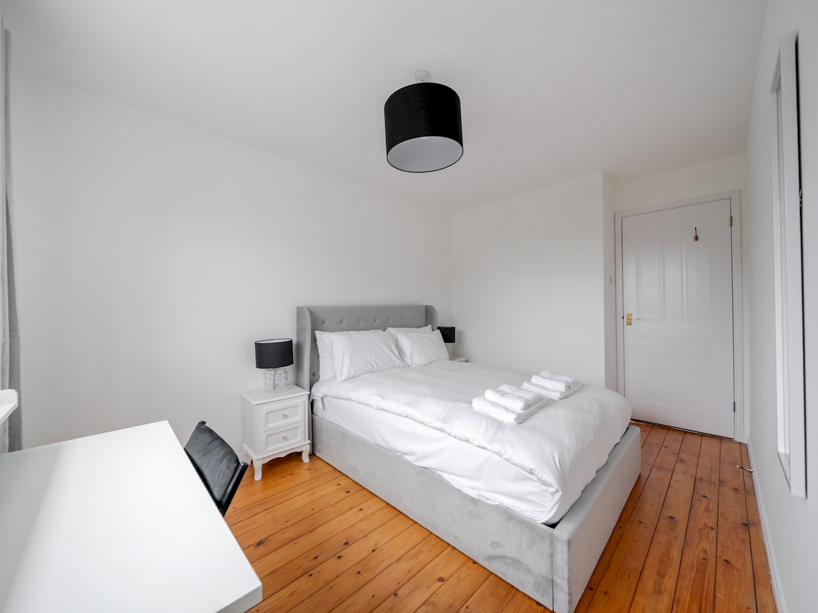 View Pass the Keys | Lovely 3 Bed Garden Home - Oxford in 9 Aspen Square OX4 7GJ Pass the Keys | Lovely 3 Bed Garden Home - Oxford in 9 Aspen Square OX4 7GJ - Property image 7 - VivreStays