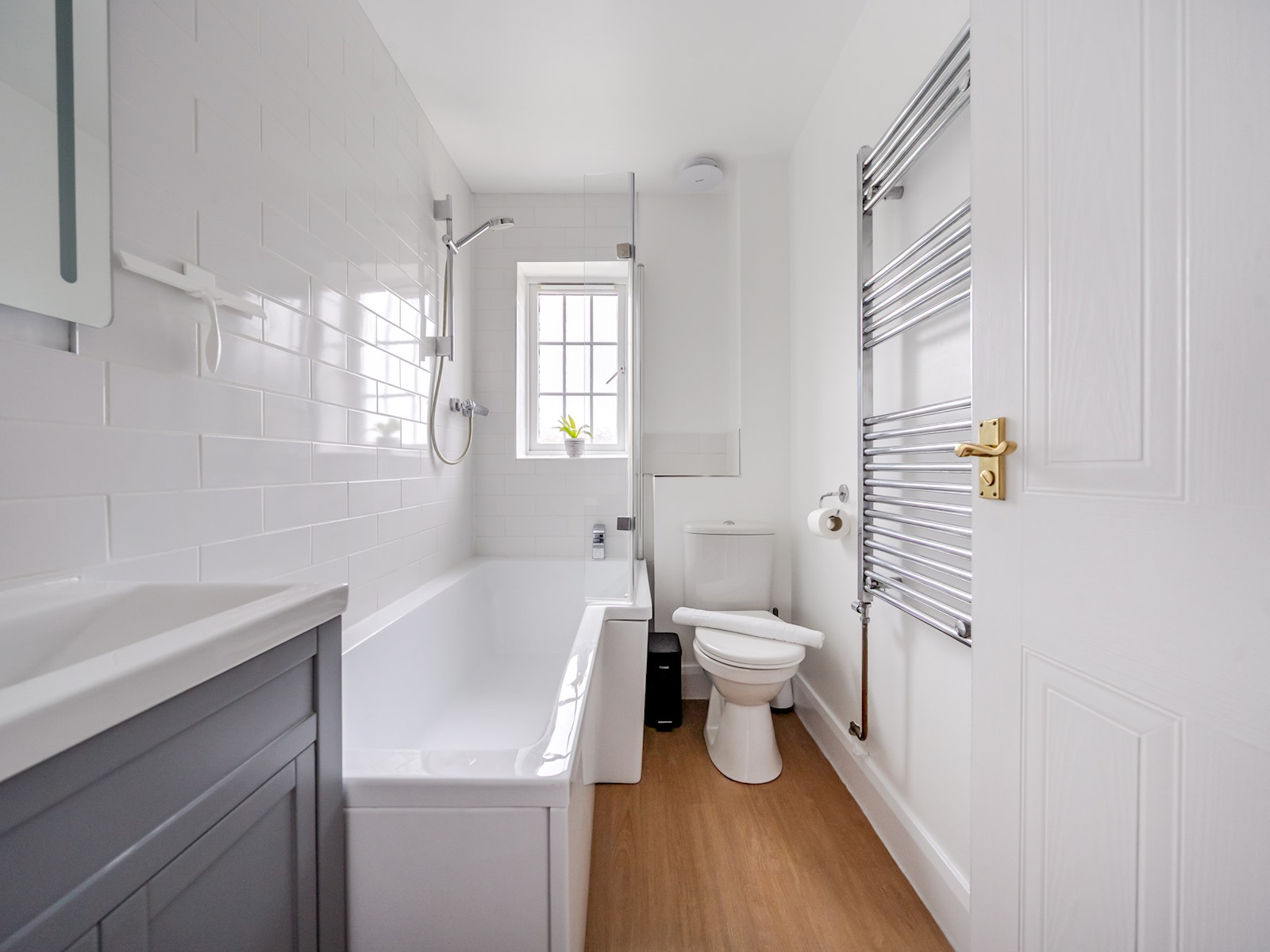 View Pass the Keys | Lovely 3 Bed Garden Home - Oxford in 9 Aspen Square OX4 7GJ Pass the Keys | Lovely 3 Bed Garden Home - Oxford in 9 Aspen Square OX4 7GJ - Property image 19 - VivreStays