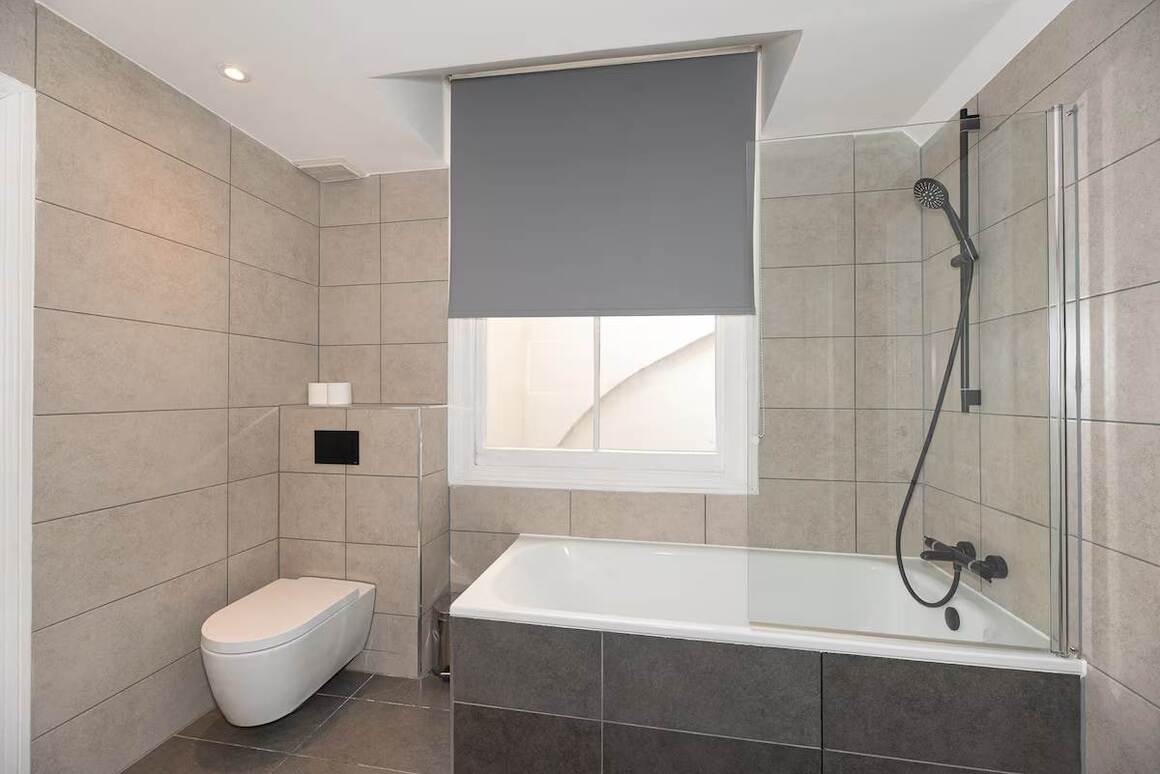Stunning Modern Marylebone Flat, near to Hyde Park - Pass the Keys in Flat 1, 20 Montagu Street, W1H 7EX - Property image 10 - VivreStays