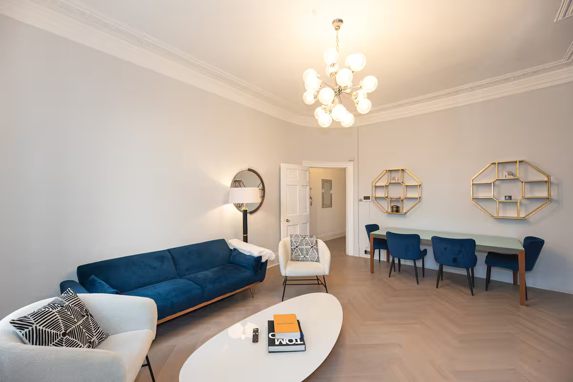 Stunning Modern Marylebone Flat, near to Hyde Park - Pass the Keys in Flat 1, 20 Montagu Street, W1H 7EX - Property image 12 - VivreStays