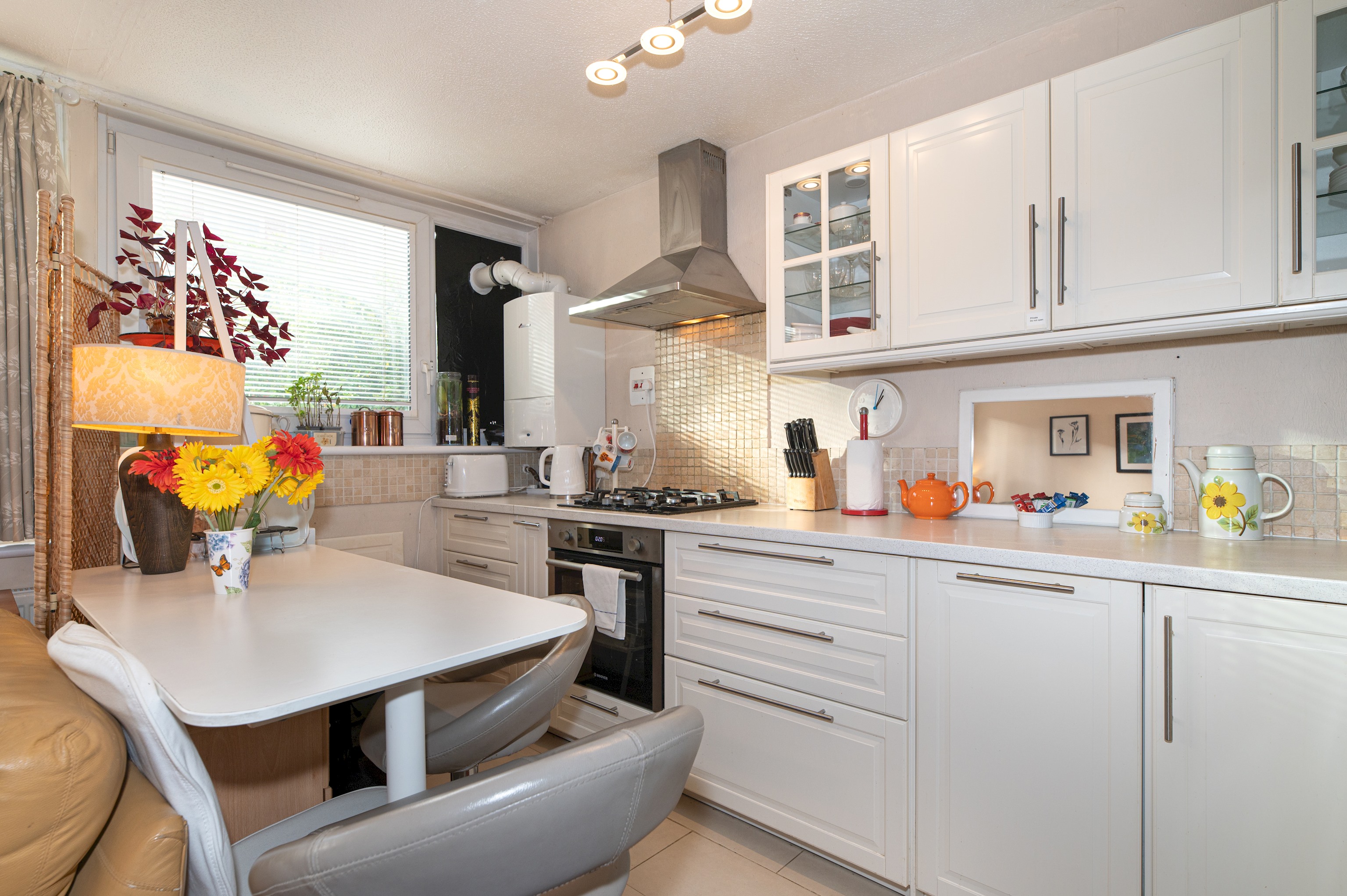 View Homely flat by the river in Battersea, SW London - Pass the Keys in 9 Musgrave Court, 110 Battersea Bridge Rd, SW11 3AN Homely flat by the river in Battersea, SW London - Pass the Keys in 9 Musgrave Court, 110 Battersea Bridge Rd, SW11 3AN - Property image 4 - VivreStays