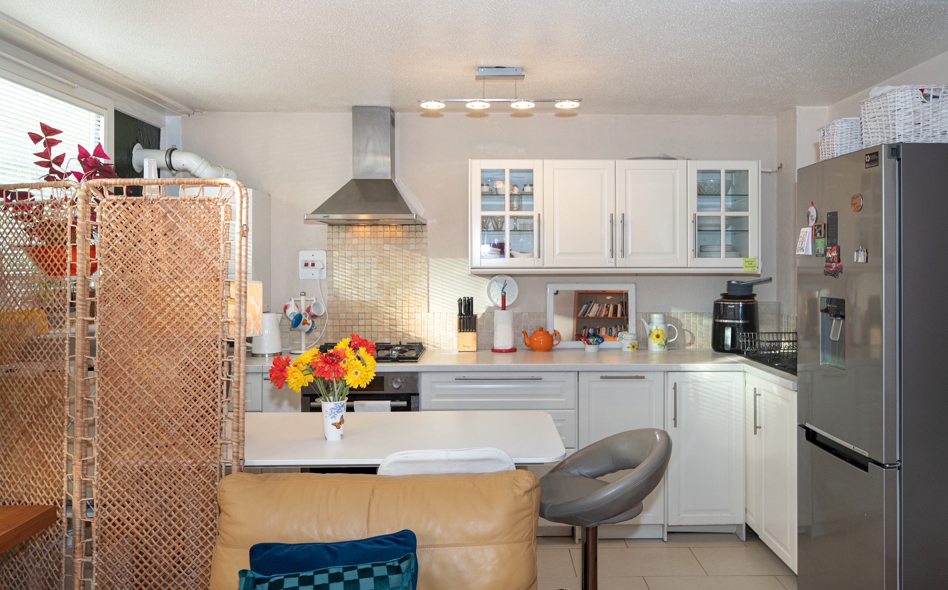 View Homely flat by the river in Battersea, SW London - Pass the Keys in 9 Musgrave Court, 110 Battersea Bridge Rd, SW11 3AN Homely flat by the river in Battersea, SW London - Pass the Keys in 9 Musgrave Court, 110 Battersea Bridge Rd, SW11 3AN - Property image 3 - VivreStays