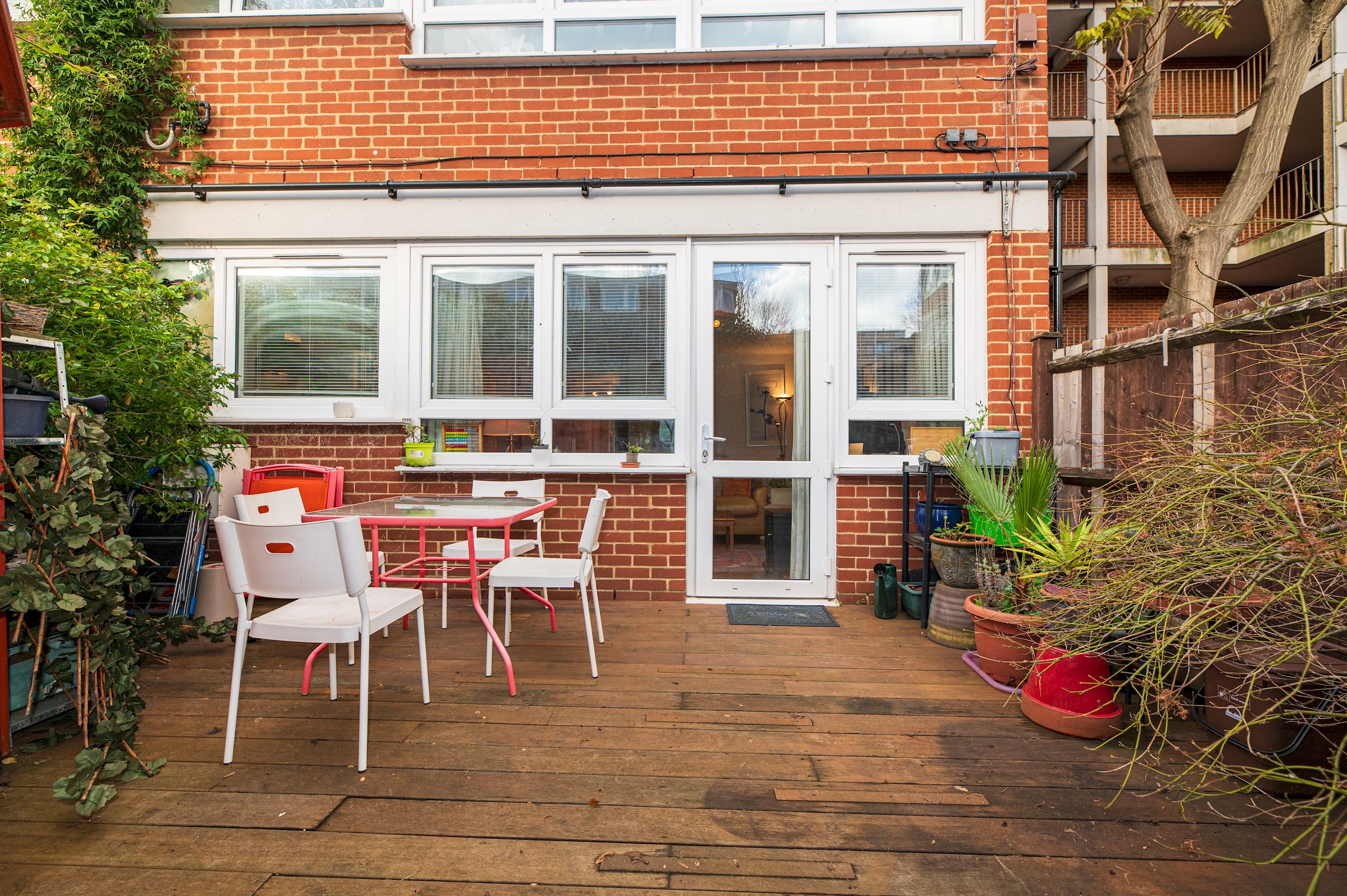 View Homely flat by the river in Battersea, SW London - Pass the Keys in 9 Musgrave Court, 110 Battersea Bridge Rd, SW11 3AN Homely flat by the river in Battersea, SW London - Pass the Keys in 9 Musgrave Court, 110 Battersea Bridge Rd, SW11 3AN - Property image 10 - VivreStays
