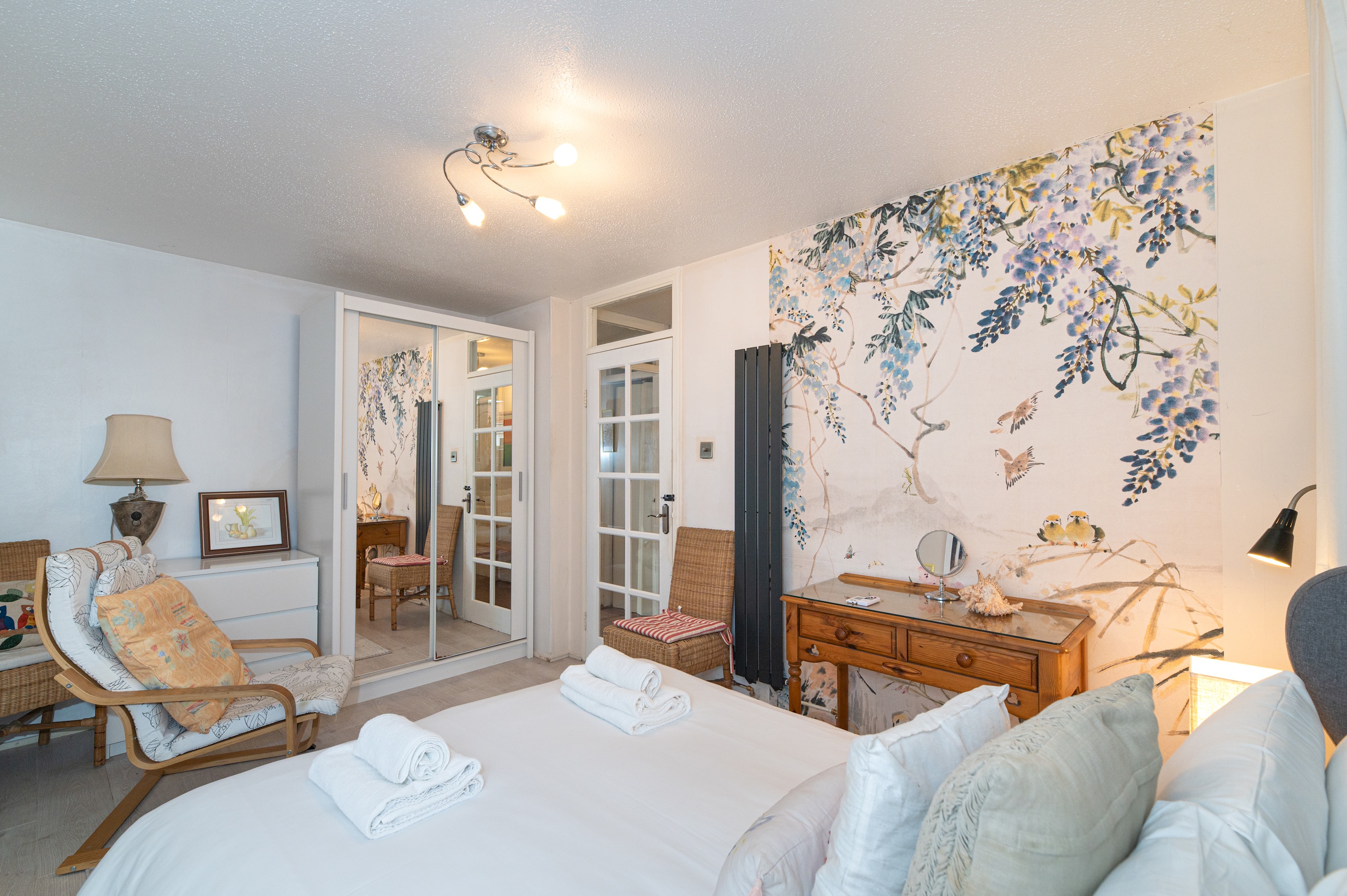 View Homely flat by the river in Battersea, SW London - Pass the Keys in 9 Musgrave Court, 110 Battersea Bridge Rd, SW11 3AN Homely flat by the river in Battersea, SW London - Pass the Keys in 9 Musgrave Court, 110 Battersea Bridge Rd, SW11 3AN - Property image 20 - VivreStays