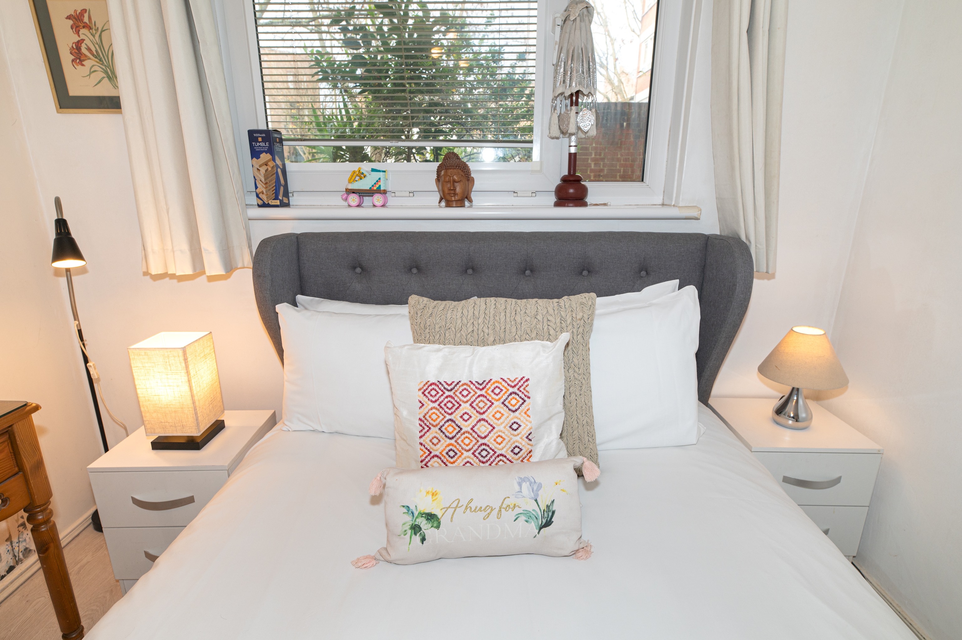 View Homely flat by the river in Battersea, SW London - Pass the Keys in 9 Musgrave Court, 110 Battersea Bridge Rd, SW11 3AN Homely flat by the river in Battersea, SW London - Pass the Keys in 9 Musgrave Court, 110 Battersea Bridge Rd, SW11 3AN - Property image 22 - VivreStays