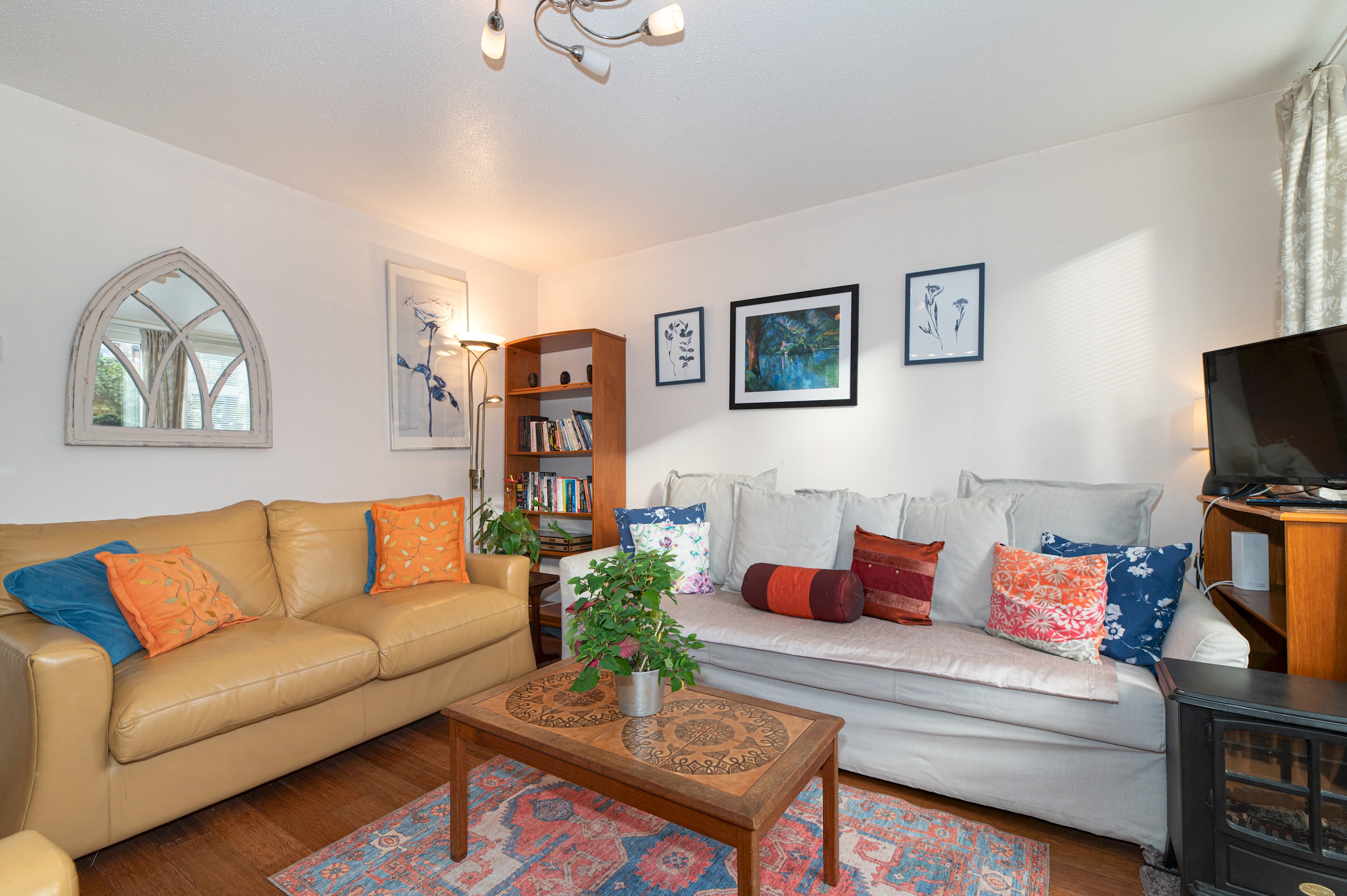 View Homely flat by the river in Battersea, SW London - Pass the Keys in 9 Musgrave Court, 110 Battersea Bridge Rd, SW11 3AN Homely flat by the river in Battersea, SW London - Pass the Keys in 9 Musgrave Court, 110 Battersea Bridge Rd, SW11 3AN - Property image 25 - VivreStays