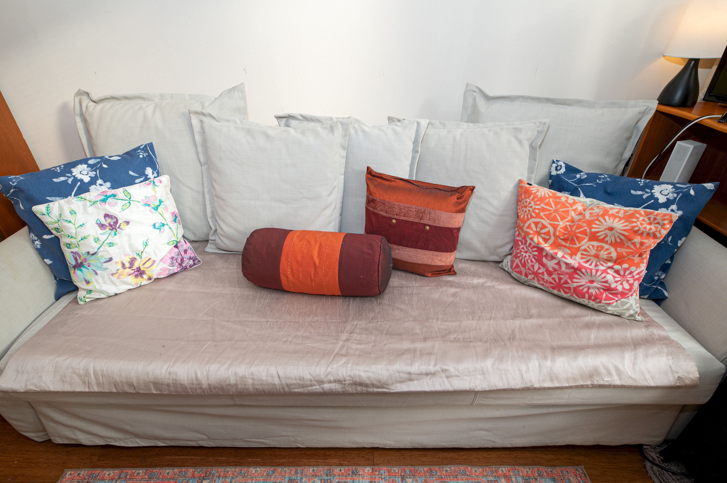 View Homely flat by the river in Battersea, SW London - Pass the Keys in 9 Musgrave Court, 110 Battersea Bridge Rd, SW11 3AN Homely flat by the river in Battersea, SW London - Pass the Keys in 9 Musgrave Court, 110 Battersea Bridge Rd, SW11 3AN - Property image 29 - VivreStays