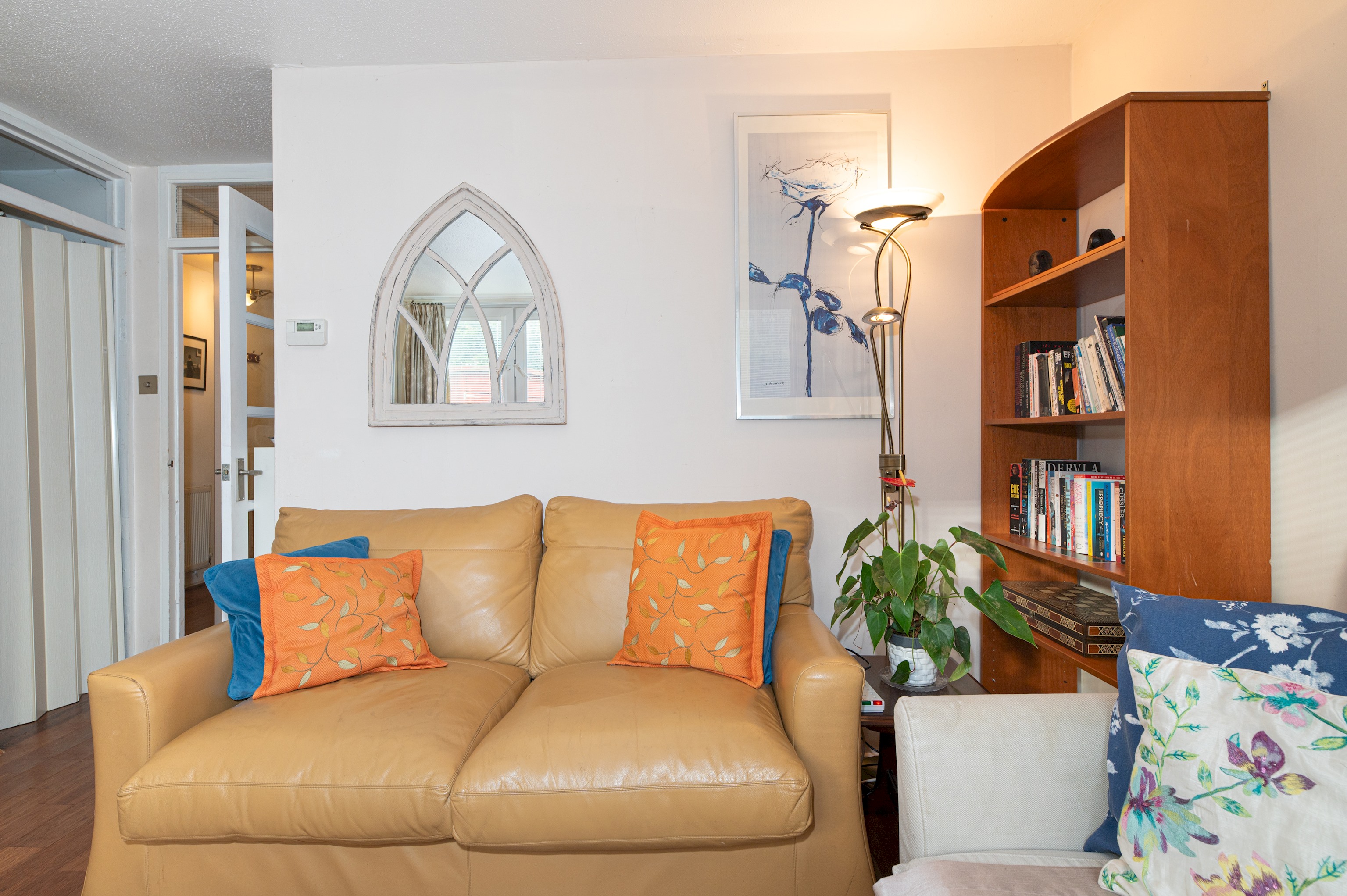 View Homely flat by the river in Battersea, SW London - Pass the Keys in 9 Musgrave Court, 110 Battersea Bridge Rd, SW11 3AN Homely flat by the river in Battersea, SW London - Pass the Keys in 9 Musgrave Court, 110 Battersea Bridge Rd, SW11 3AN - Property image 32 - VivreStays
