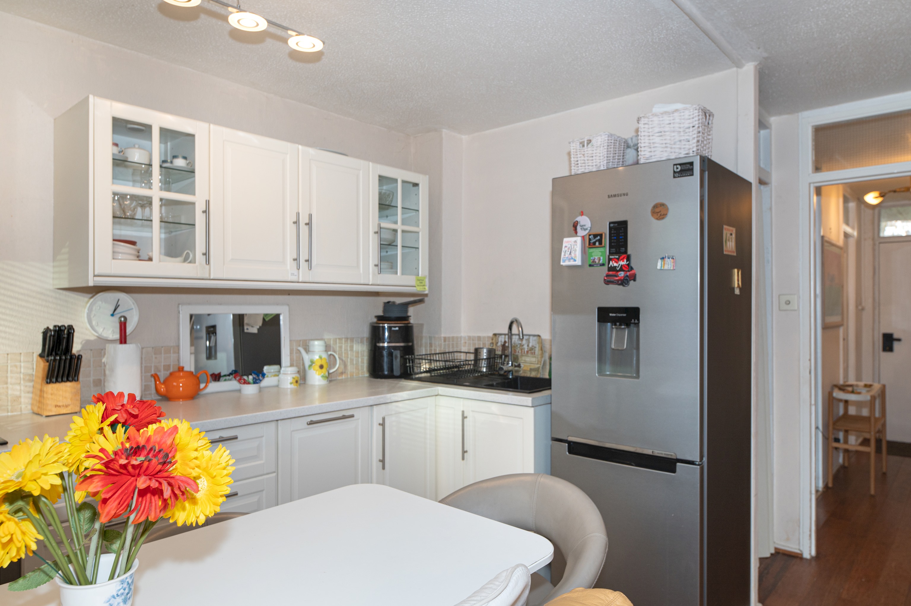 View Homely flat by the river in Battersea, SW London - Pass the Keys in 9 Musgrave Court, 110 Battersea Bridge Rd, SW11 3AN Homely flat by the river in Battersea, SW London - Pass the Keys in 9 Musgrave Court, 110 Battersea Bridge Rd, SW11 3AN - Property image 33 - VivreStays