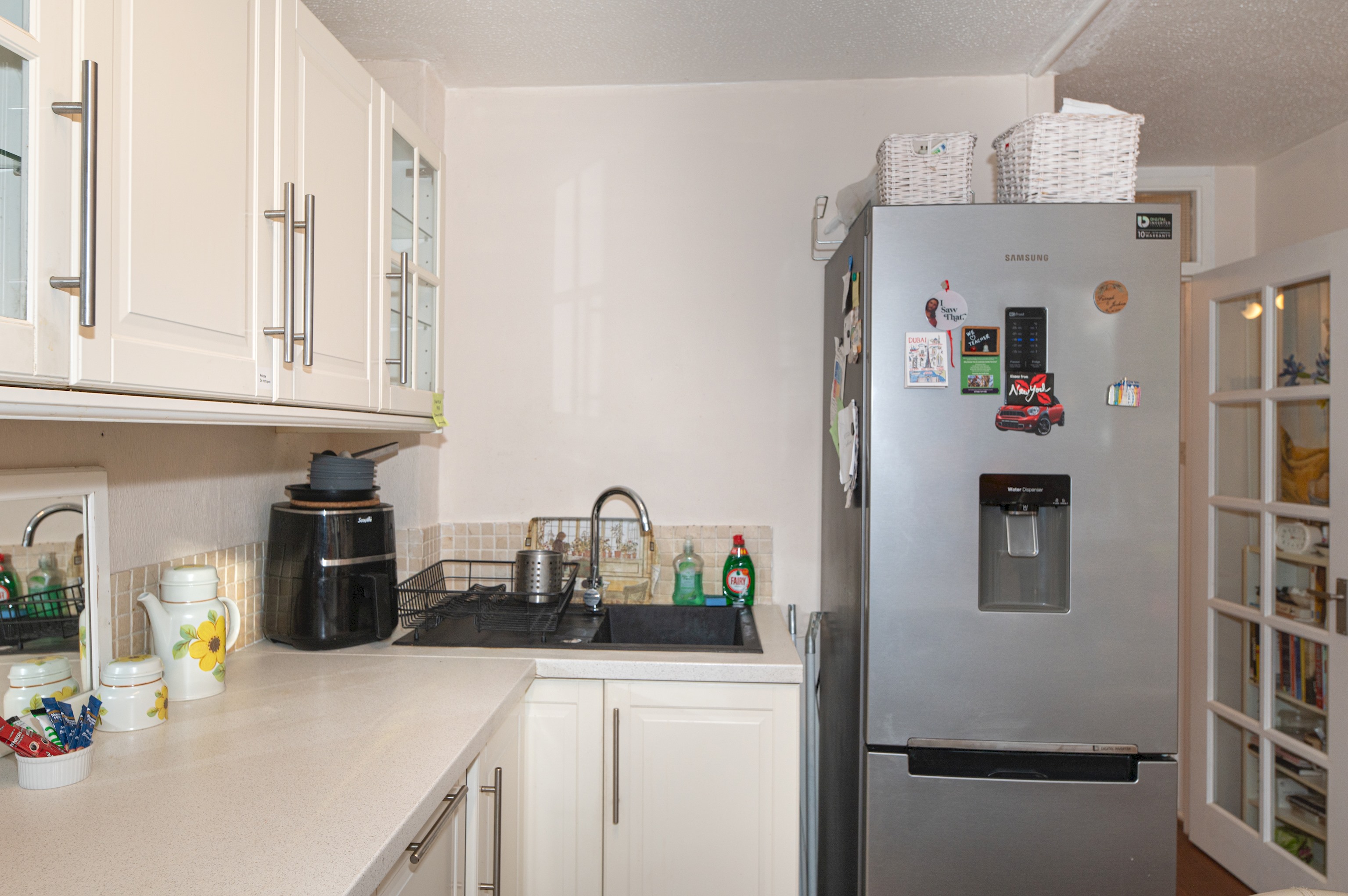 View Homely flat by the river in Battersea, SW London - Pass the Keys in 9 Musgrave Court, 110 Battersea Bridge Rd, SW11 3AN Homely flat by the river in Battersea, SW London - Pass the Keys in 9 Musgrave Court, 110 Battersea Bridge Rd, SW11 3AN - Property image 35 - VivreStays