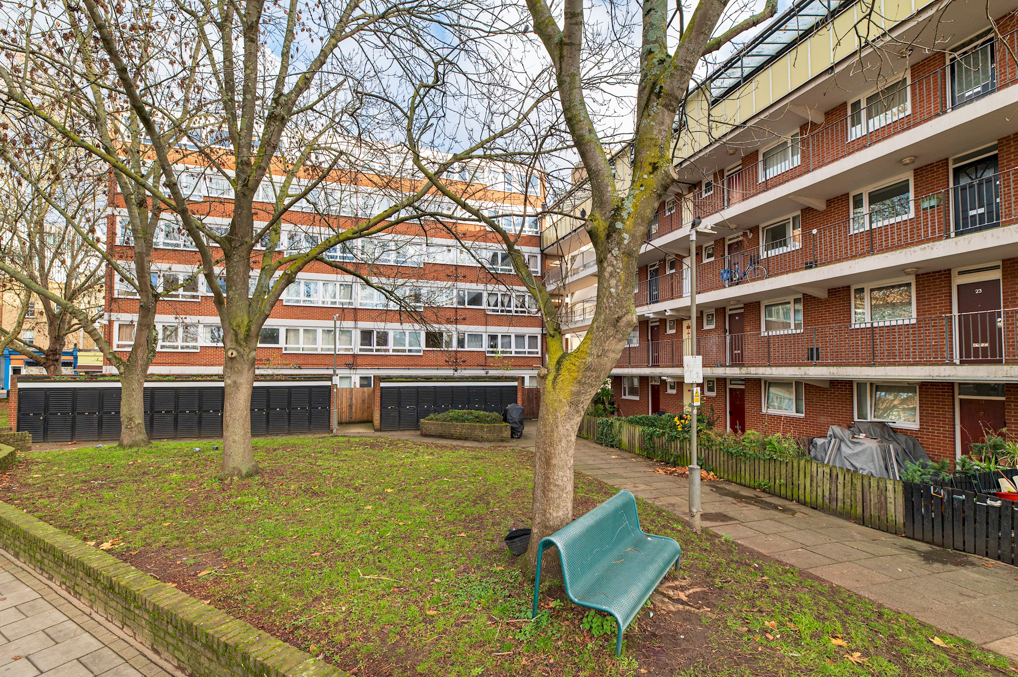 View Homely flat by the river in Battersea, SW London - Pass the Keys in 9 Musgrave Court, 110 Battersea Bridge Rd, SW11 3AN Homely flat by the river in Battersea, SW London - Pass the Keys in 9 Musgrave Court, 110 Battersea Bridge Rd, SW11 3AN - Property image 45 - VivreStays