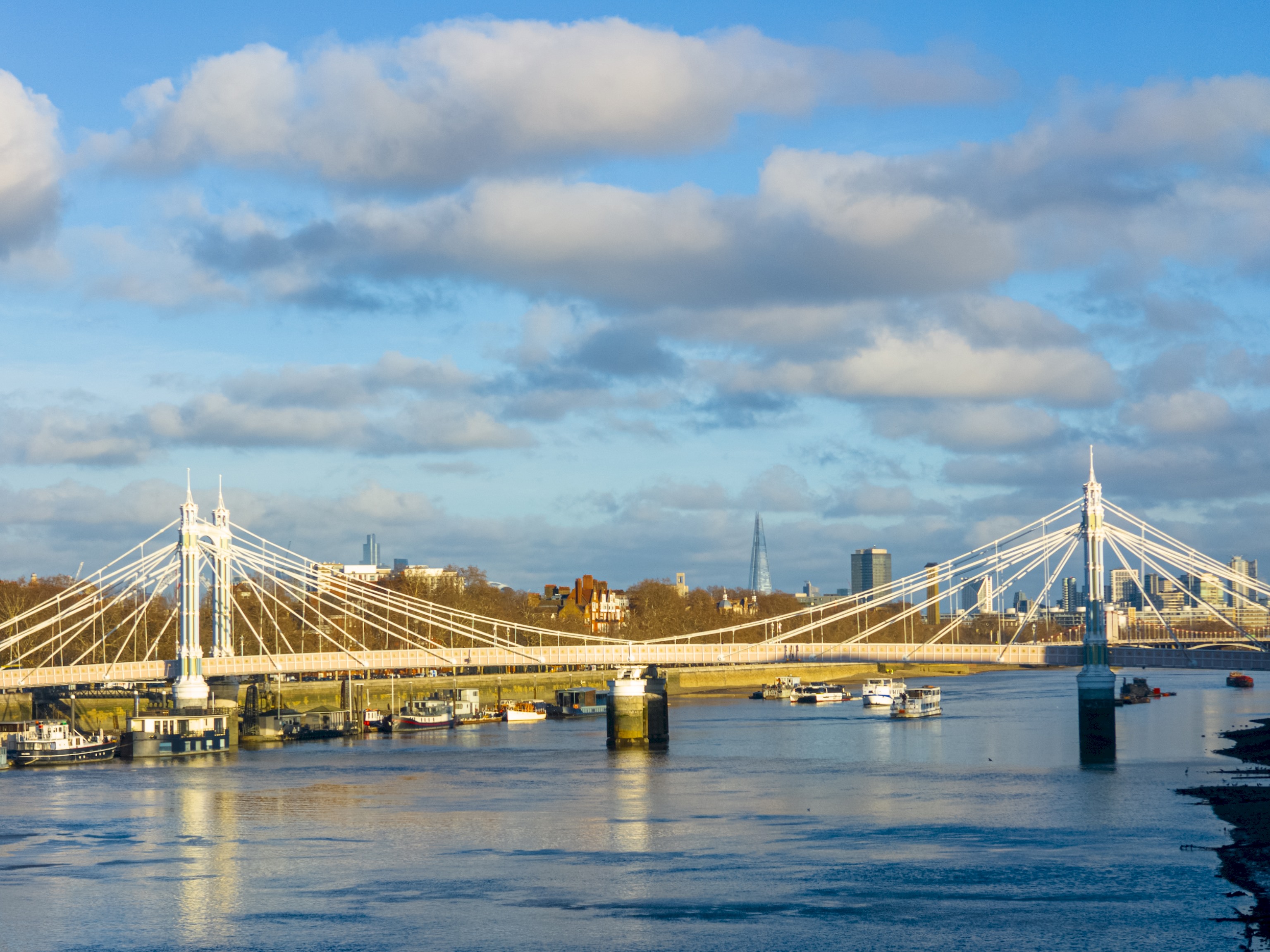 View Homely flat by the river in Battersea, SW London - Pass the Keys in 9 Musgrave Court, 110 Battersea Bridge Rd, SW11 3AN Homely flat by the river in Battersea, SW London - Pass the Keys in 9 Musgrave Court, 110 Battersea Bridge Rd, SW11 3AN - Property image 59 - VivreStays
