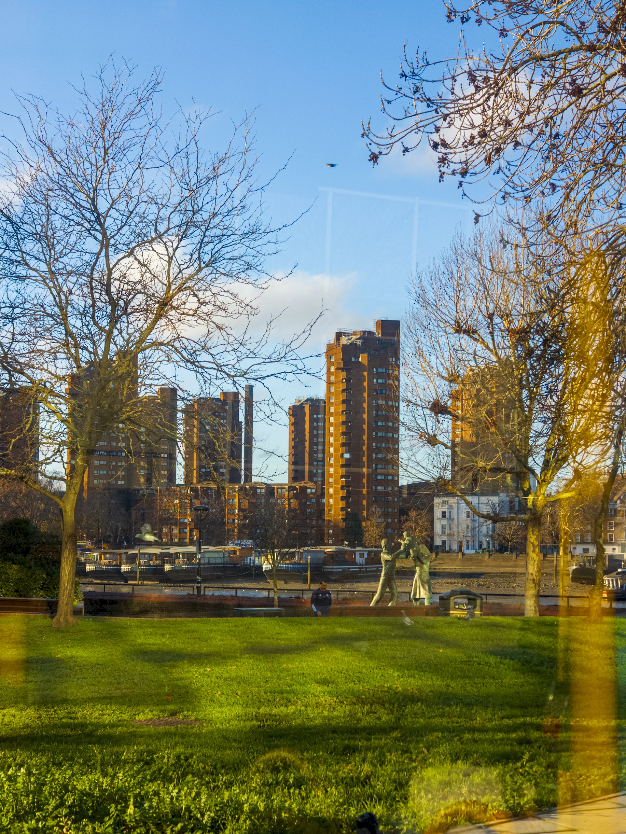 View Homely flat by the river in Battersea, SW London - Pass the Keys in 9 Musgrave Court, 110 Battersea Bridge Rd, SW11 3AN Homely flat by the river in Battersea, SW London - Pass the Keys in 9 Musgrave Court, 110 Battersea Bridge Rd, SW11 3AN - Property image 60 - VivreStays
