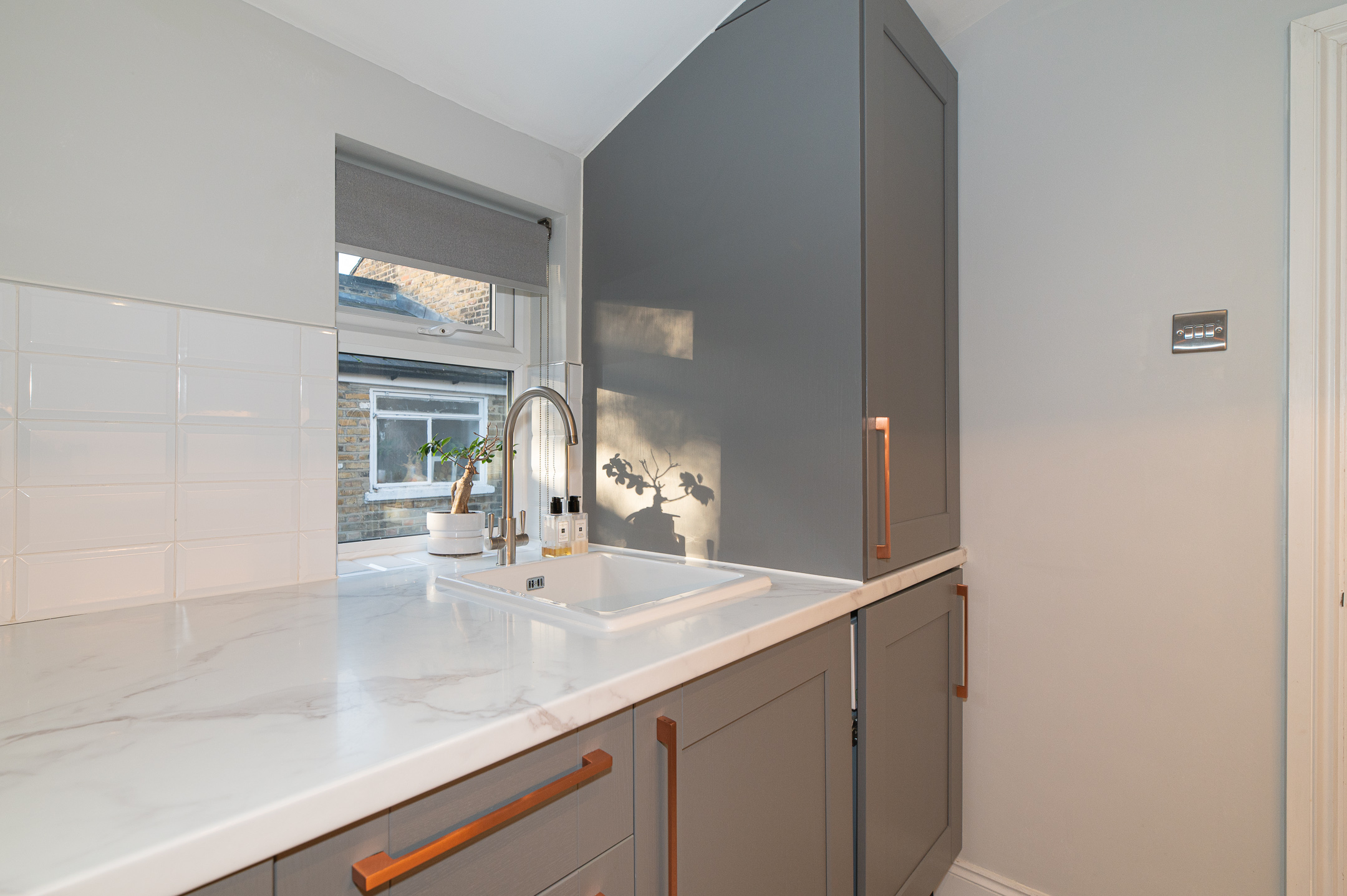 View Central 1Bed flat in Bermondsey, London - Pass the Keys in 47B Reverdy Road SE1 5QD Central 1Bed flat in Bermondsey, London - Pass the Keys in 47B Reverdy Road SE1 5QD - Property image 15 - VivreStays