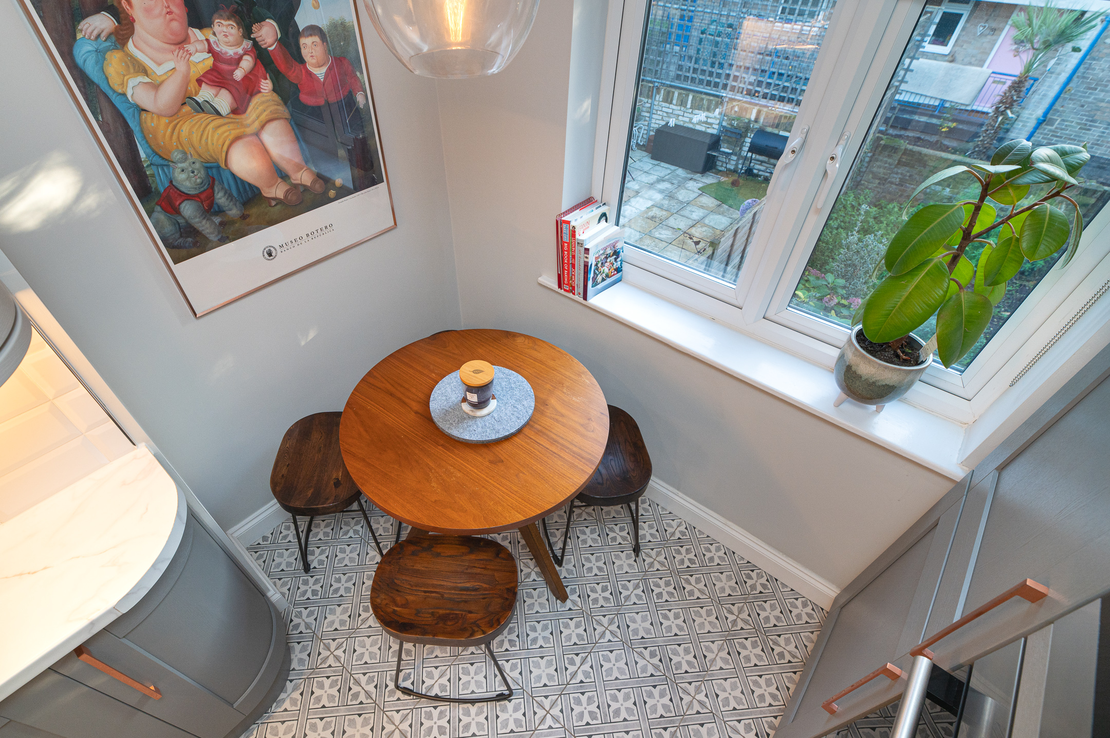 View Central 1Bed flat in Bermondsey, London - Pass the Keys in 47B Reverdy Road SE1 5QD Central 1Bed flat in Bermondsey, London - Pass the Keys in 47B Reverdy Road SE1 5QD - Property image 22 - VivreStays