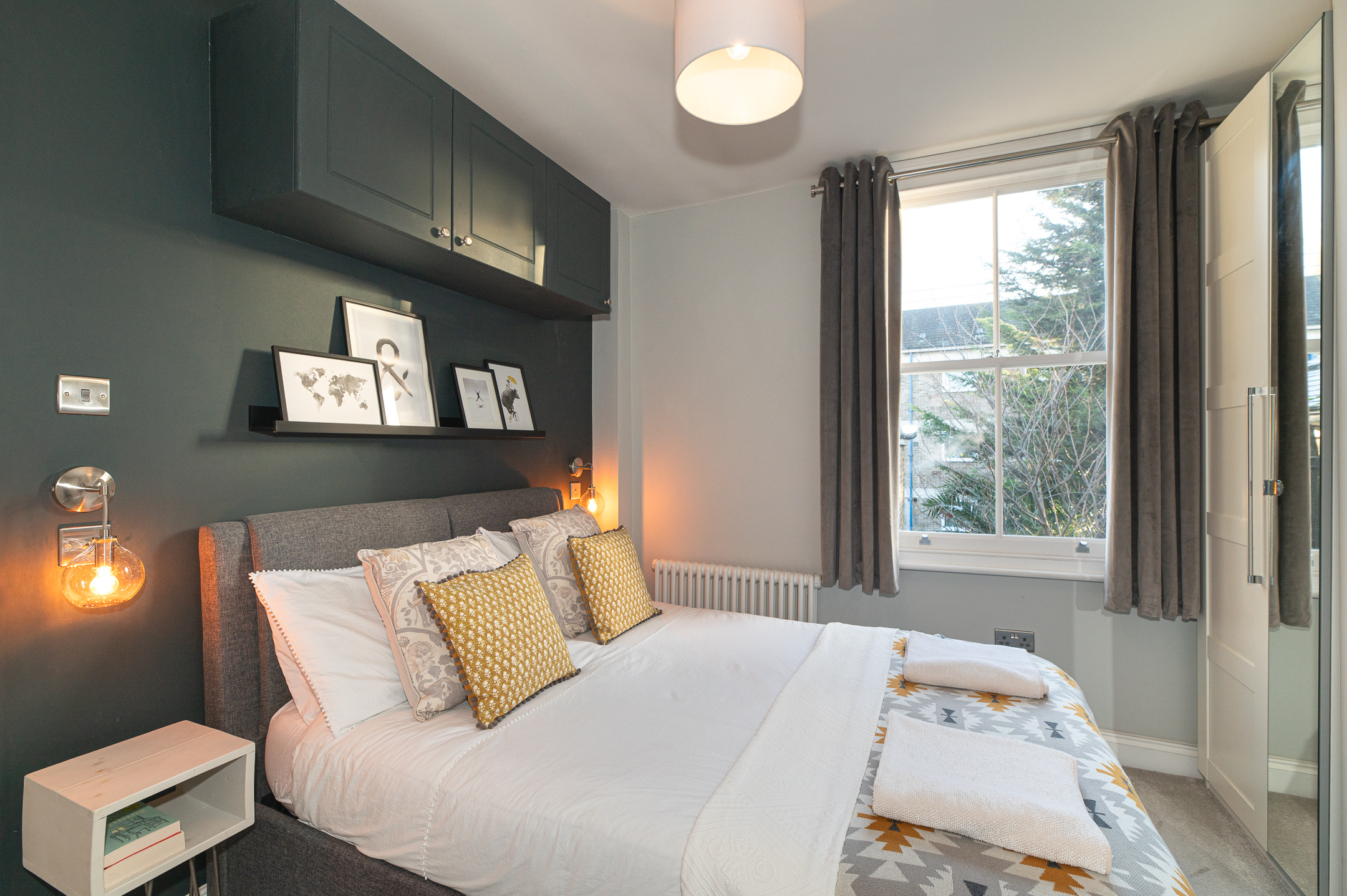 View Central 1Bed flat in Bermondsey, London - Pass the Keys in 47B Reverdy Road SE1 5QD Central 1Bed flat in Bermondsey, London - Pass the Keys in 47B Reverdy Road SE1 5QD - Property image 5 - VivreStays