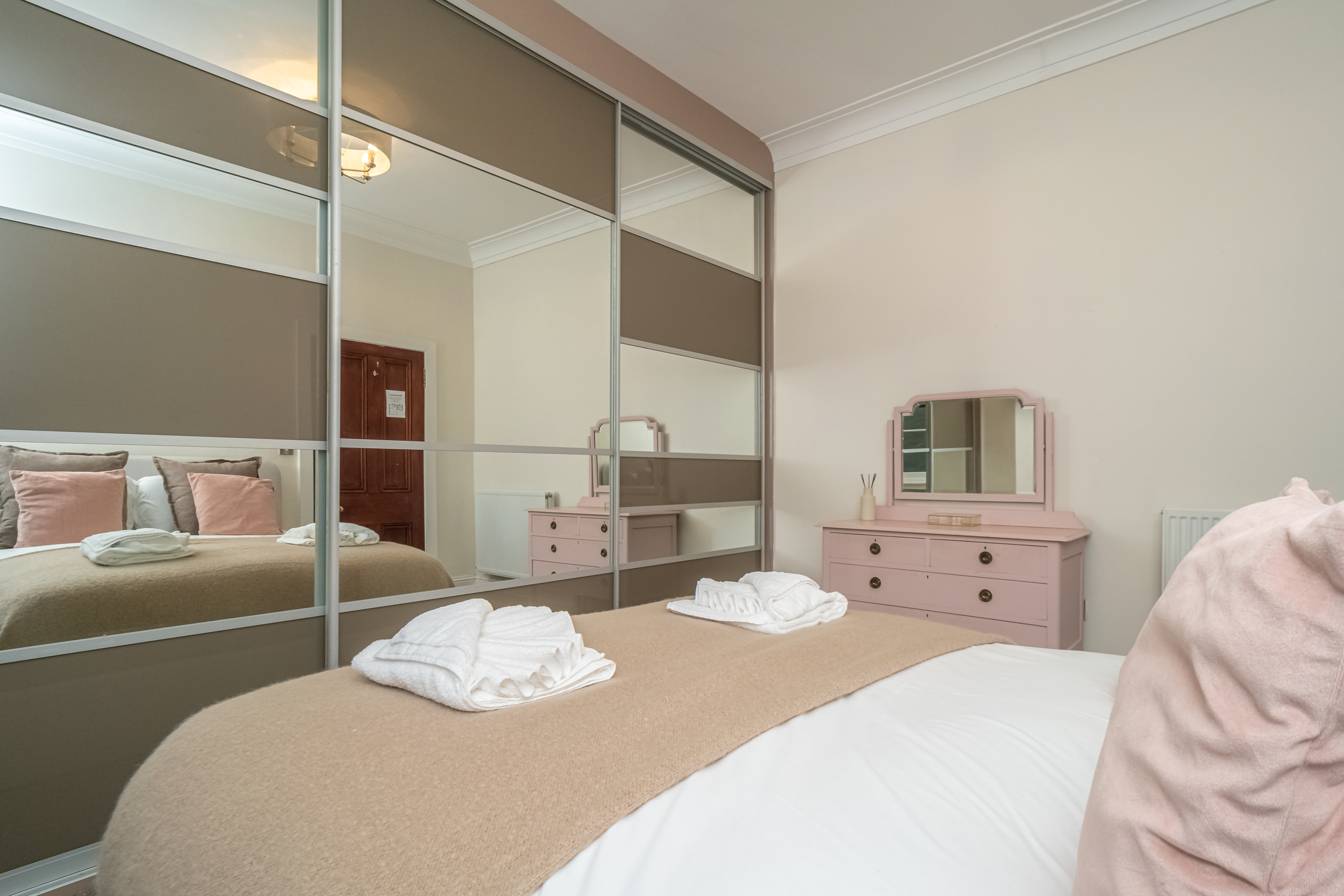 Georgian Elegance with Patio Garden, West End - Pass the Keys in 20/1 Chester Street EH3 7RA - Property image 20 - VivreStays