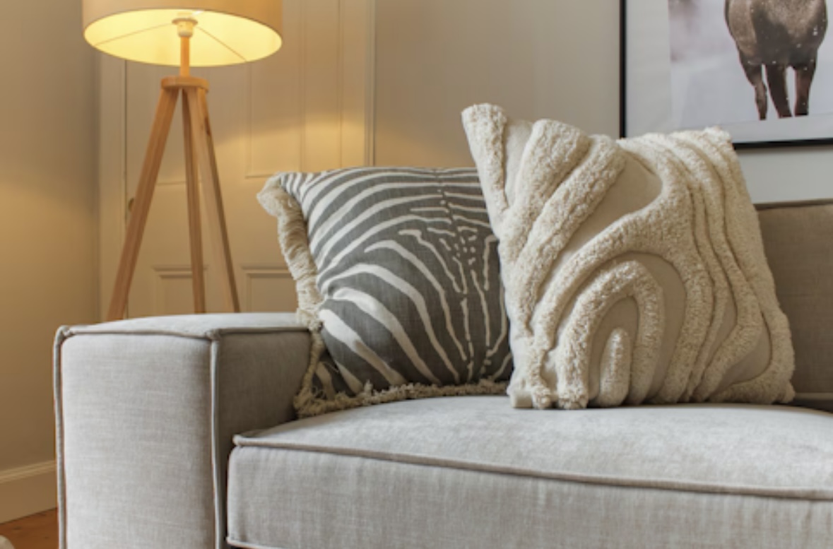 Cosy & Stylish Edinburgh City Flat - Pass the Keys in 69/5 Albert St EH7 5LR - Property image 26 - VivreStays