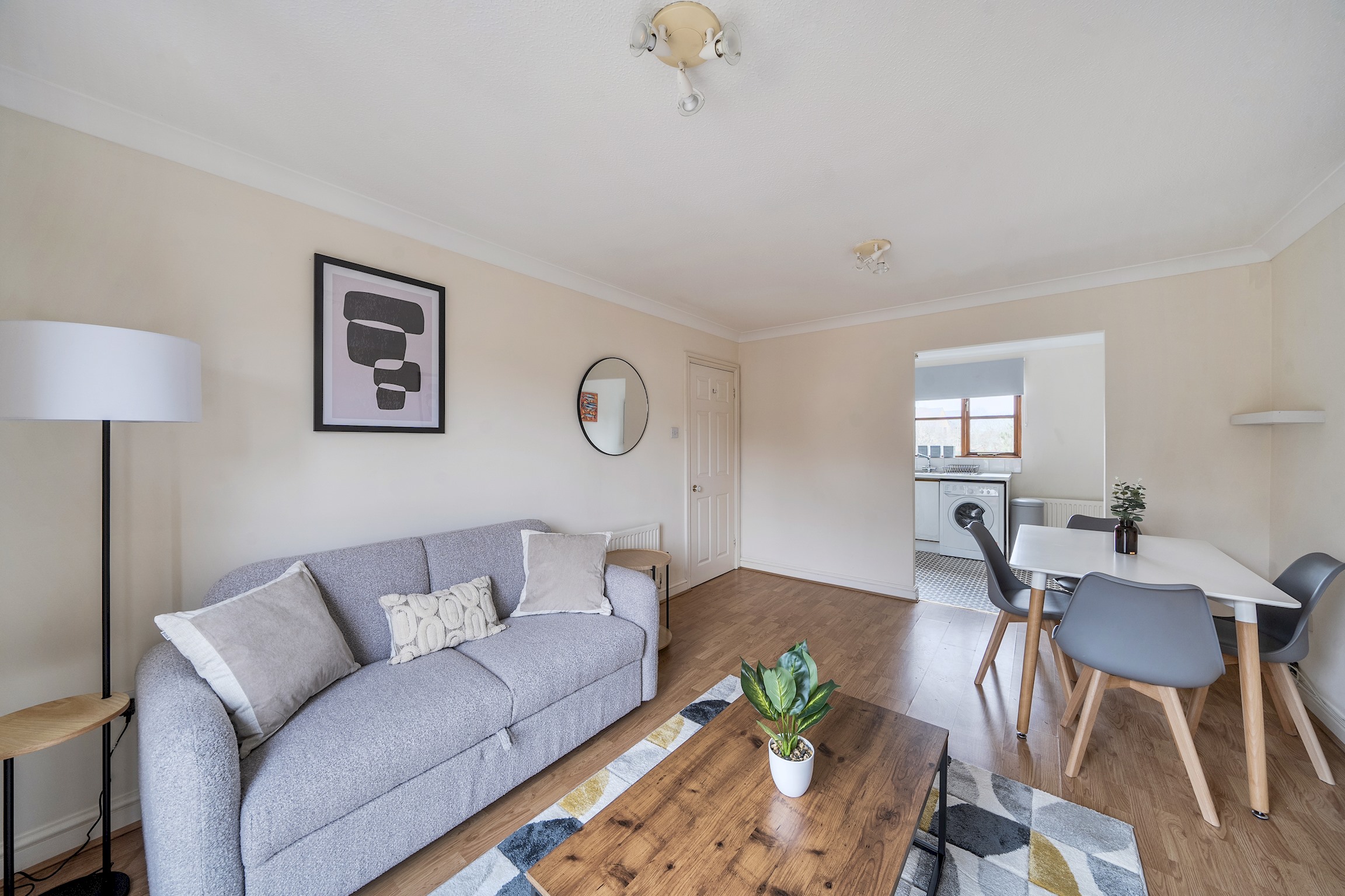 View Oxford 2 Bed Apartment inc. Parking & Balcony - Pass the Keys Oxford 2 Bed Apartment inc. Parking & Balcony - Pass the Keys serviced apartment - Oxford - VivreStays