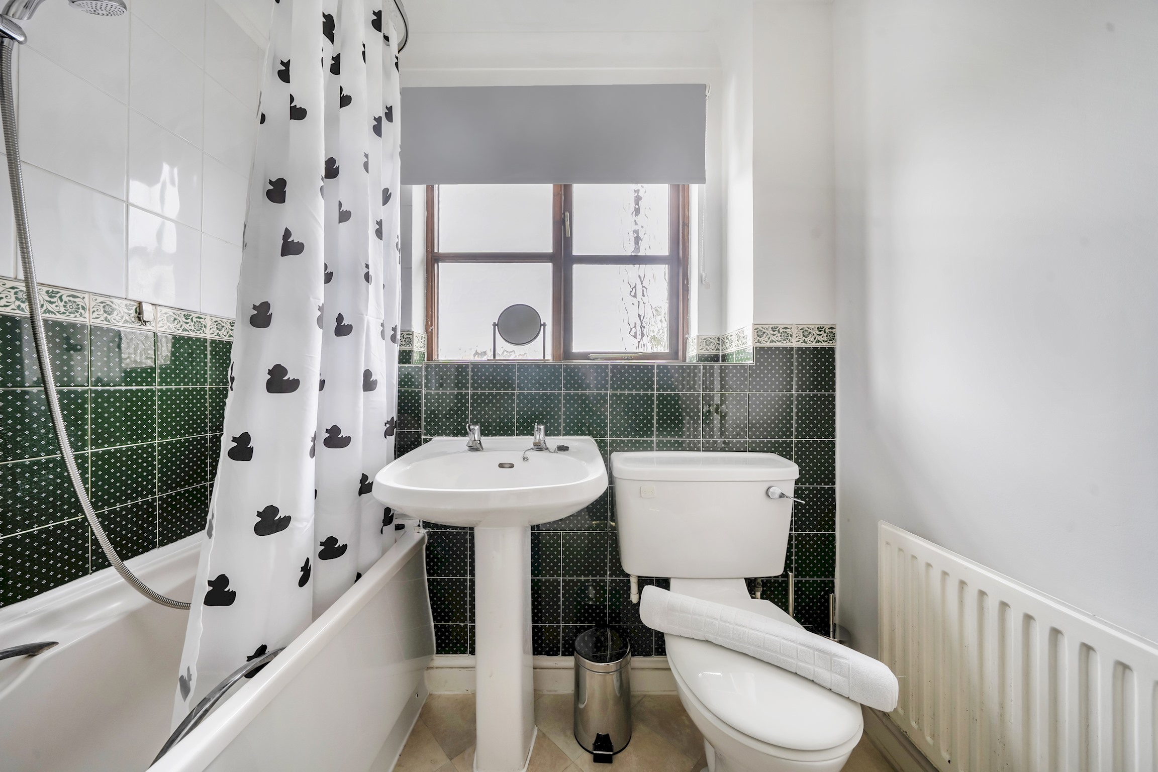 Oxford 2 Bed Apartment inc. Parking & Balcony - Pass the Keys in Flat 2 Chillingworth Court, Nuffield Road, OX3 8RR - Property image 8 - VivreStays