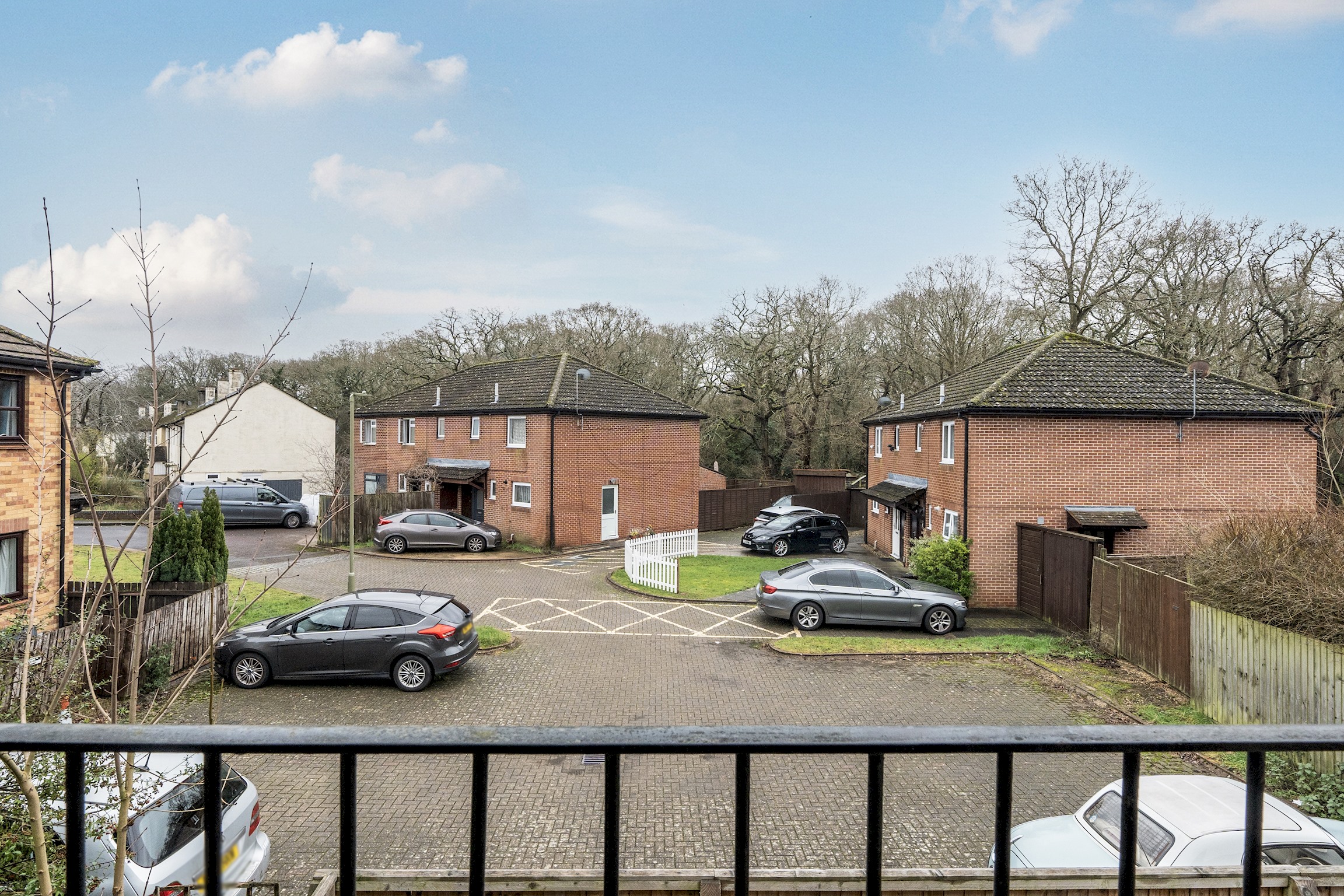Oxford 2 Bed Apartment inc. Parking & Balcony - Pass the Keys in Flat 2 Chillingworth Court, Nuffield Road, OX3 8RR - Property image 11 - VivreStays