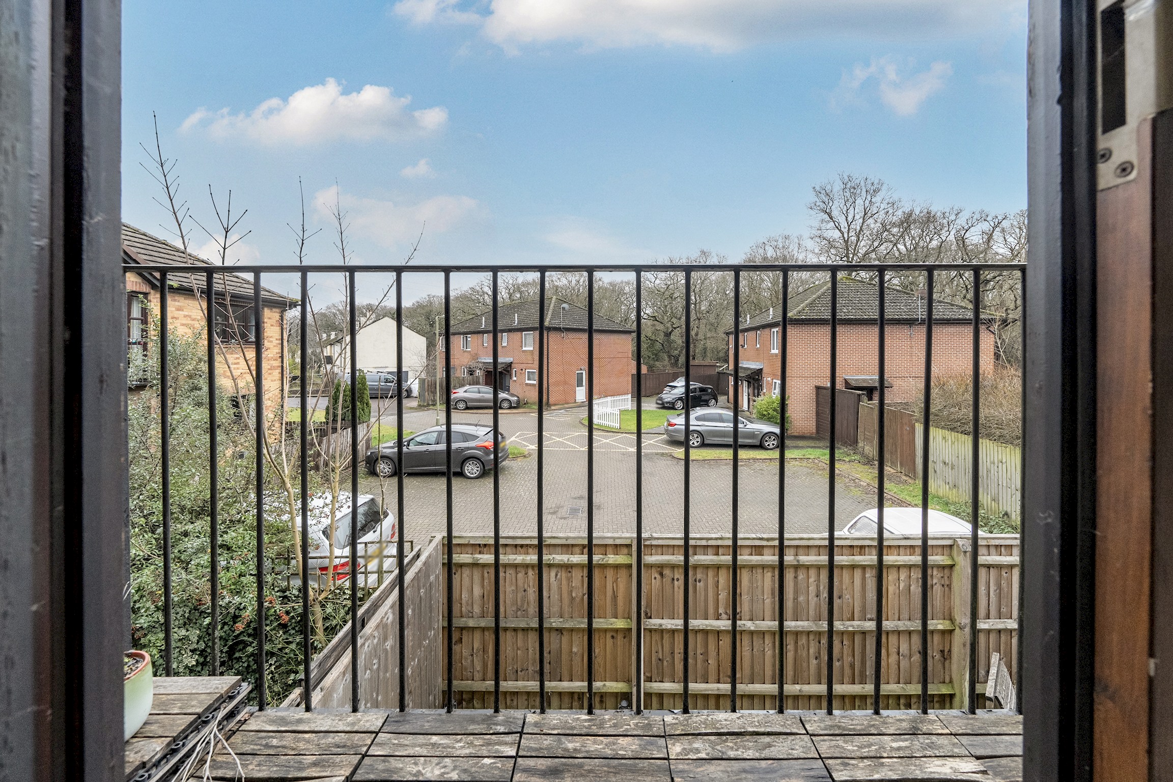 Oxford 2 Bed Apartment inc. Parking & Balcony - Pass the Keys in Flat 2 Chillingworth Court, Nuffield Road, OX3 8RR - Property image 12 - VivreStays