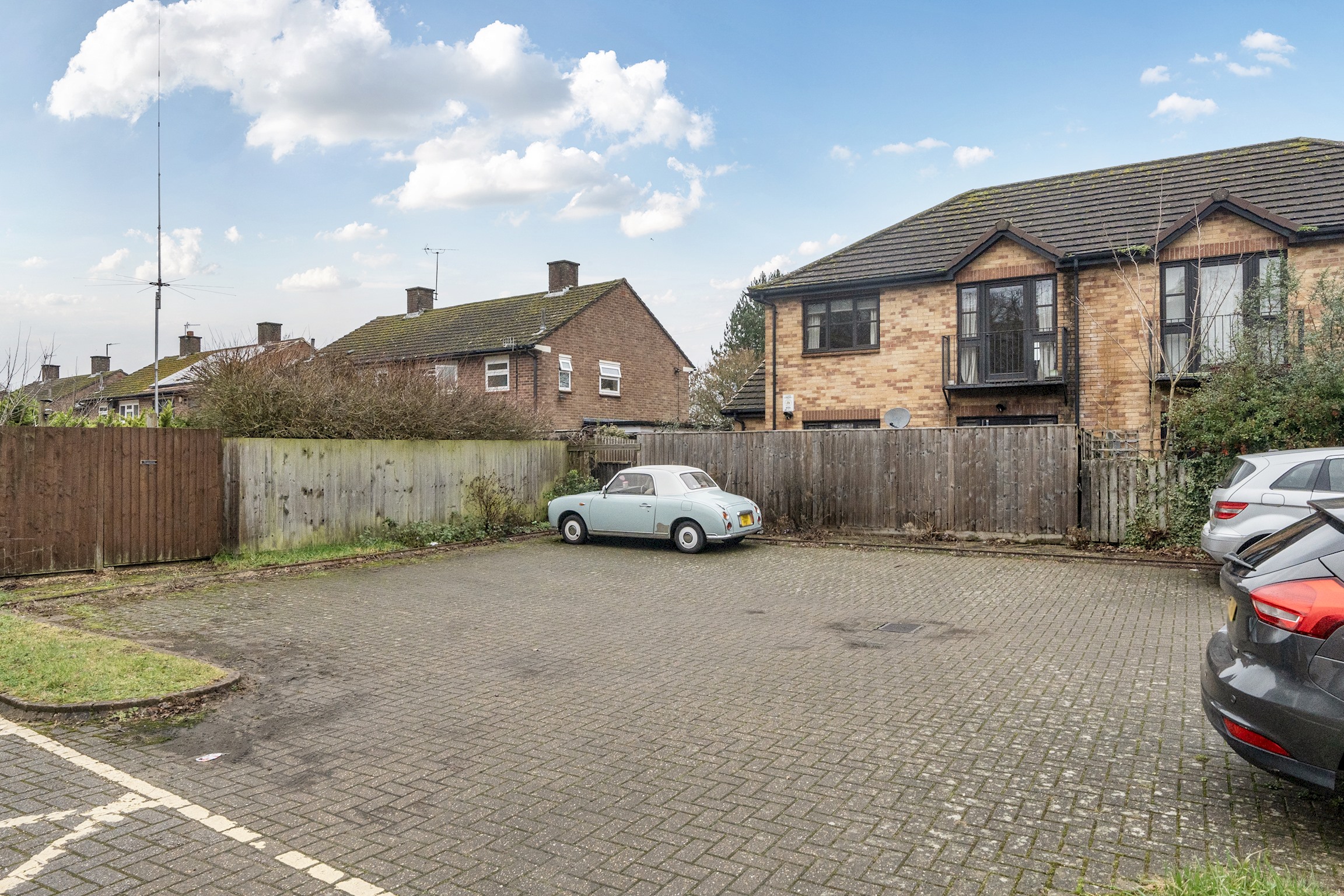 Oxford 2 Bed Apartment inc. Parking & Balcony - Pass the Keys in Flat 2 Chillingworth Court, Nuffield Road, OX3 8RR - Property image 18 - VivreStays