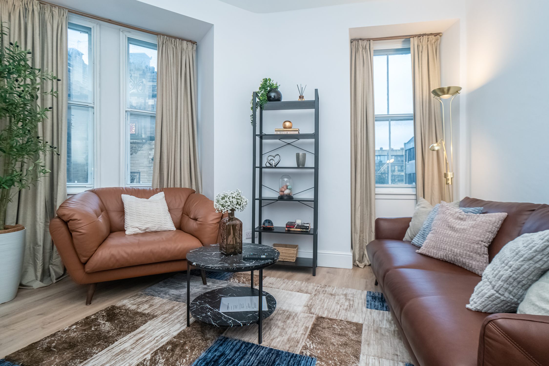 Charming 2-Bed flat Steps from the Royal Mile - Pass the Keys in 66/7 St Mary's Street, EH1 1SX - Property image 7 - VivreStays