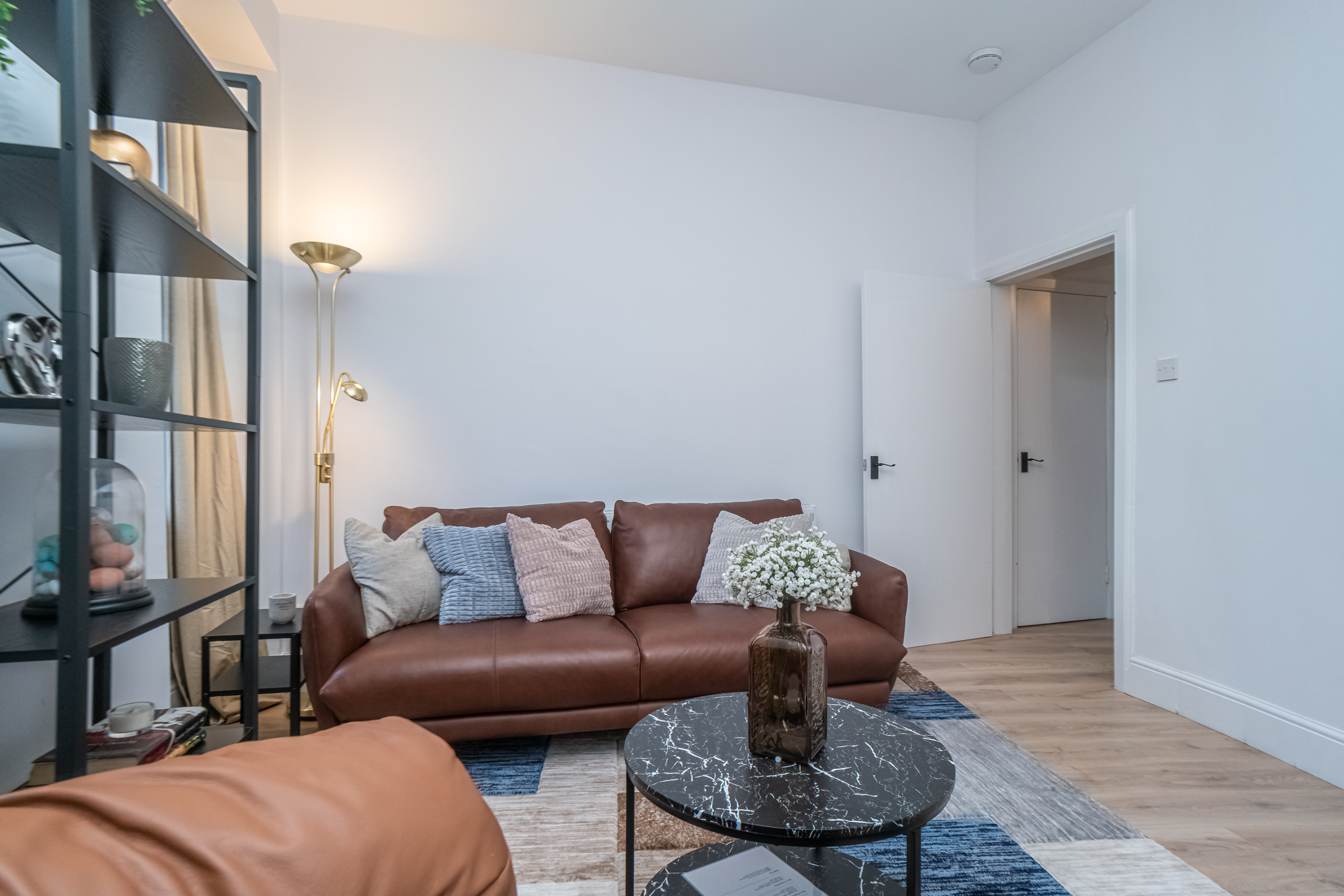 Charming 2-Bed flat Steps from the Royal Mile - Pass the Keys in 66/7 St Mary's Street, EH1 1SX - Property image 10 - VivreStays