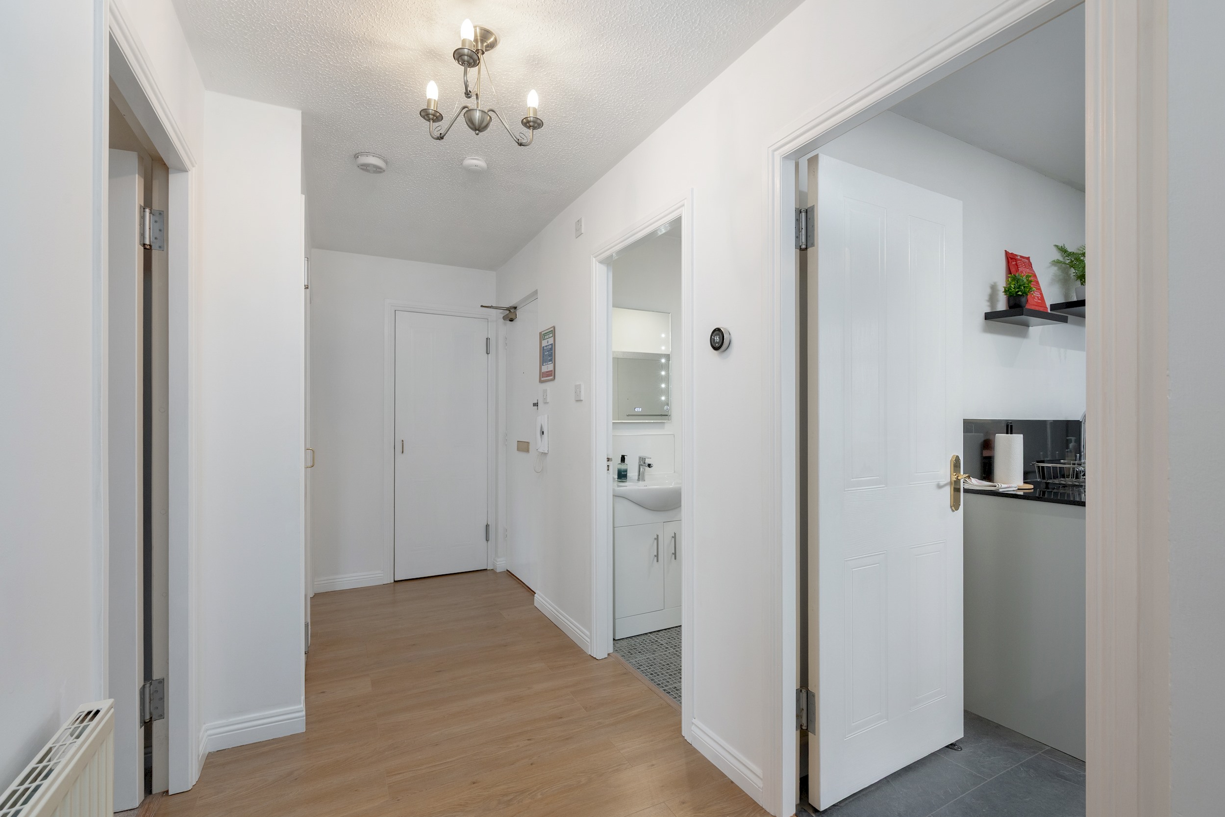 Stylish 2-Bed Flat with Balcony Near Haymarket - Pass the Keys in 18/7 Sinclair Pl EH11 1AH - Property image 37 - VivreStays