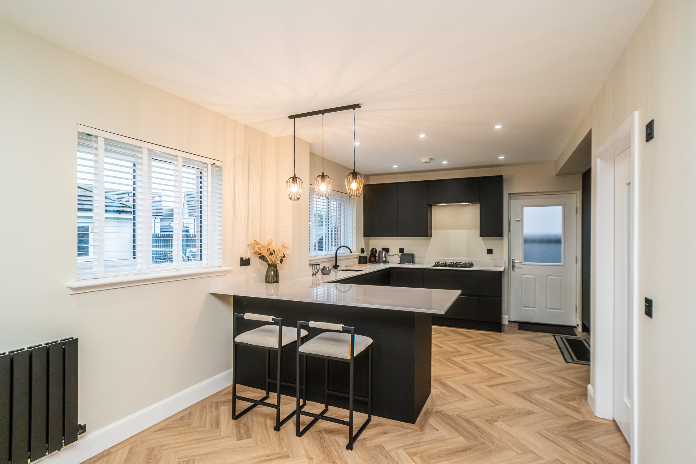 Spacious Family Home with Garden | Free Parking - Pass the Keys in 17 Kingsfield Drive, EH22 4FN - Property image 13 - VivreStays