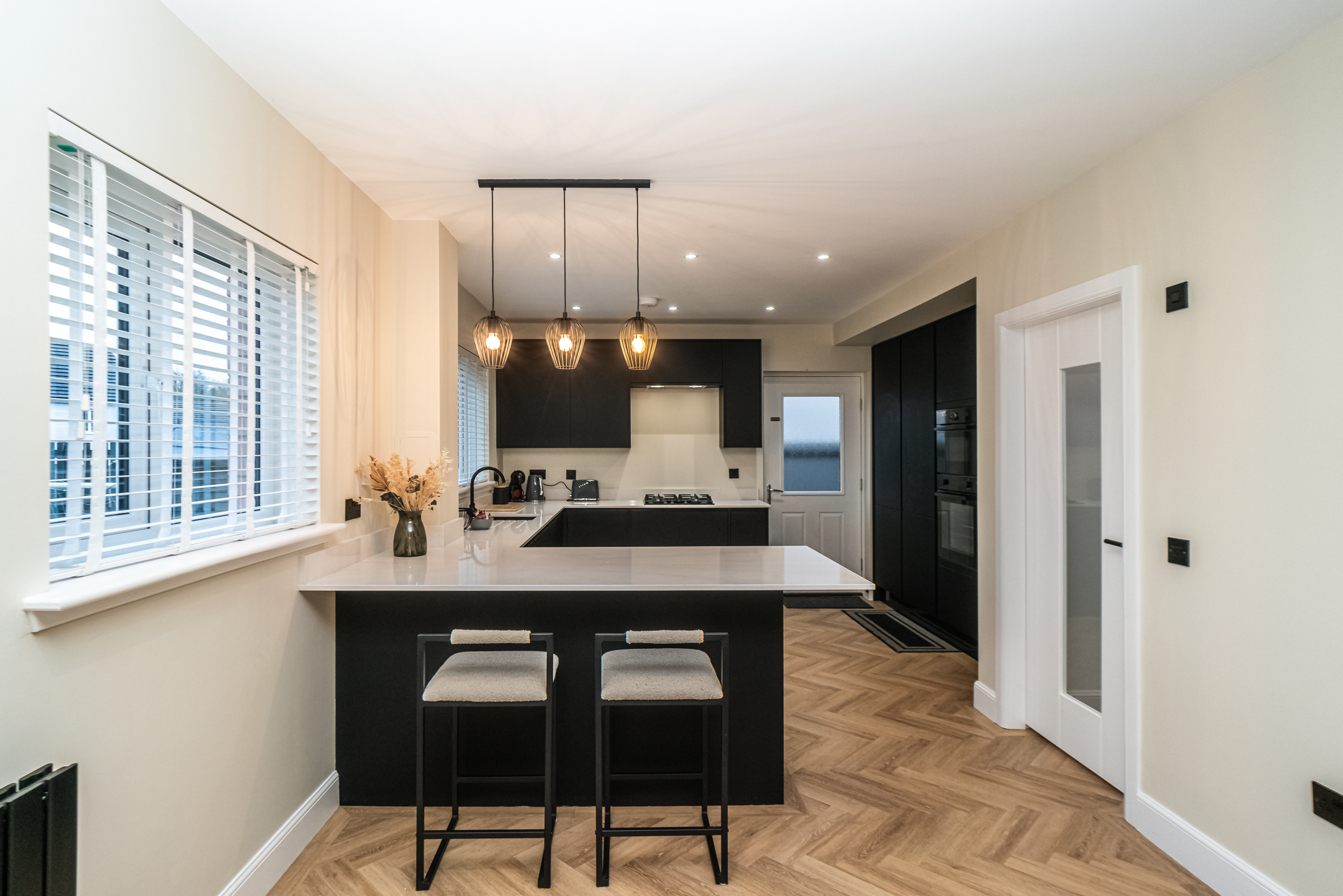 Spacious Family Home with Garden | Free Parking - Pass the Keys in 17 Kingsfield Drive, EH22 4FN - Property image 16 - VivreStays