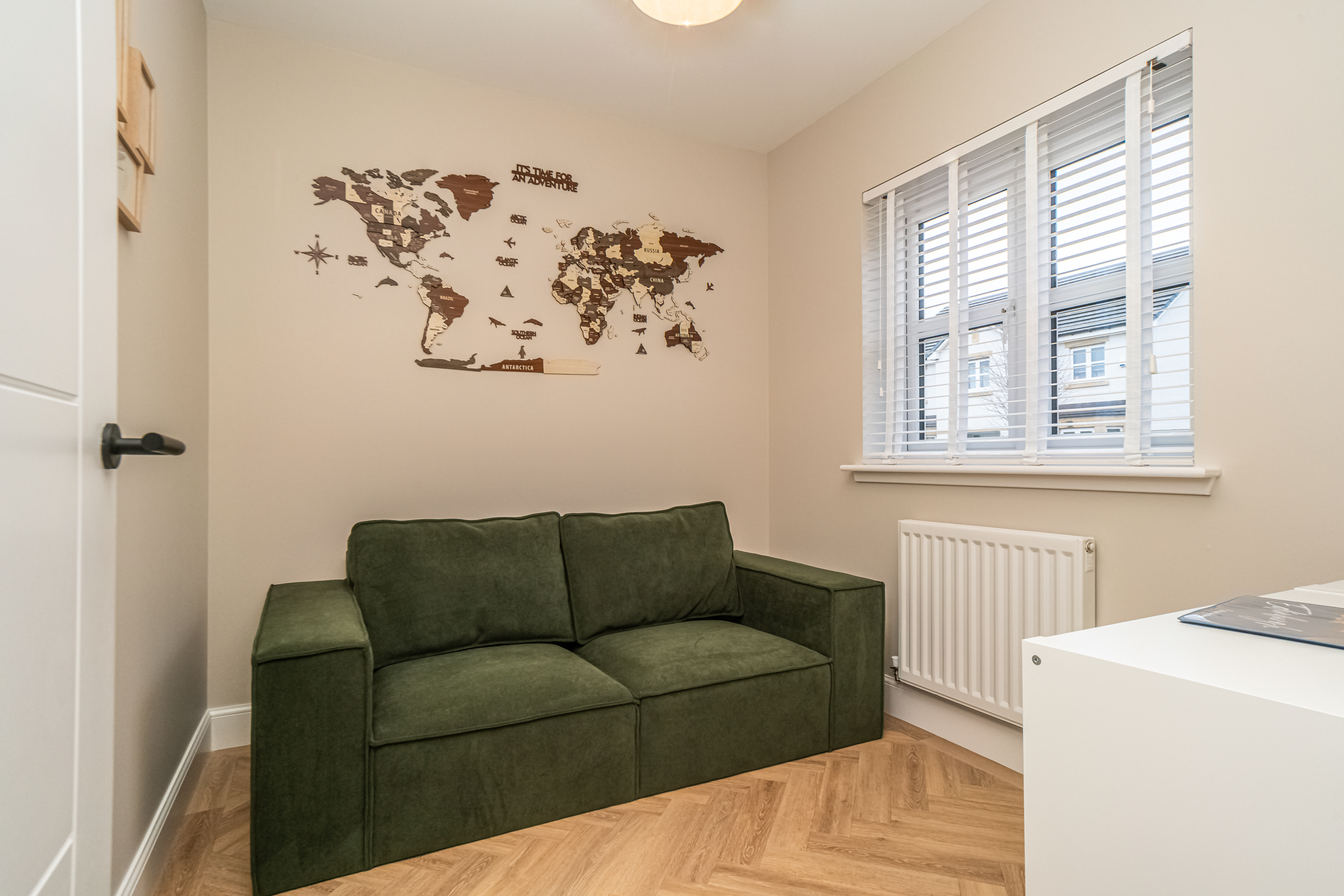 Spacious Family Home with Garden | Free Parking - Pass the Keys in 17 Kingsfield Drive, EH22 4FN - Property image 18 - VivreStays