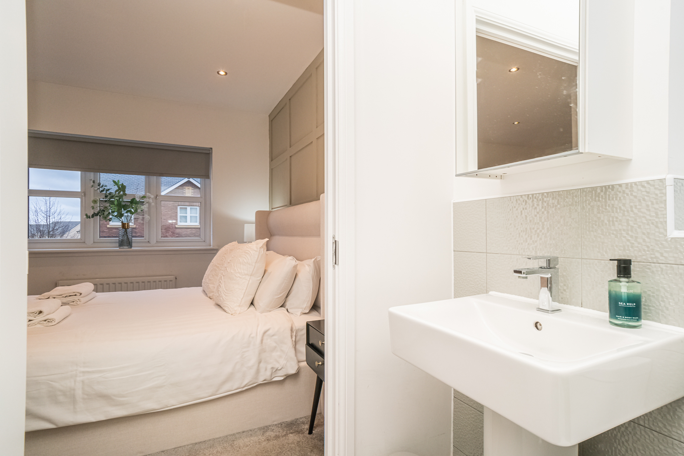 Spacious Family Home with Garden | Free Parking - Pass the Keys in 17 Kingsfield Drive, EH22 4FN - Property image 26 - VivreStays