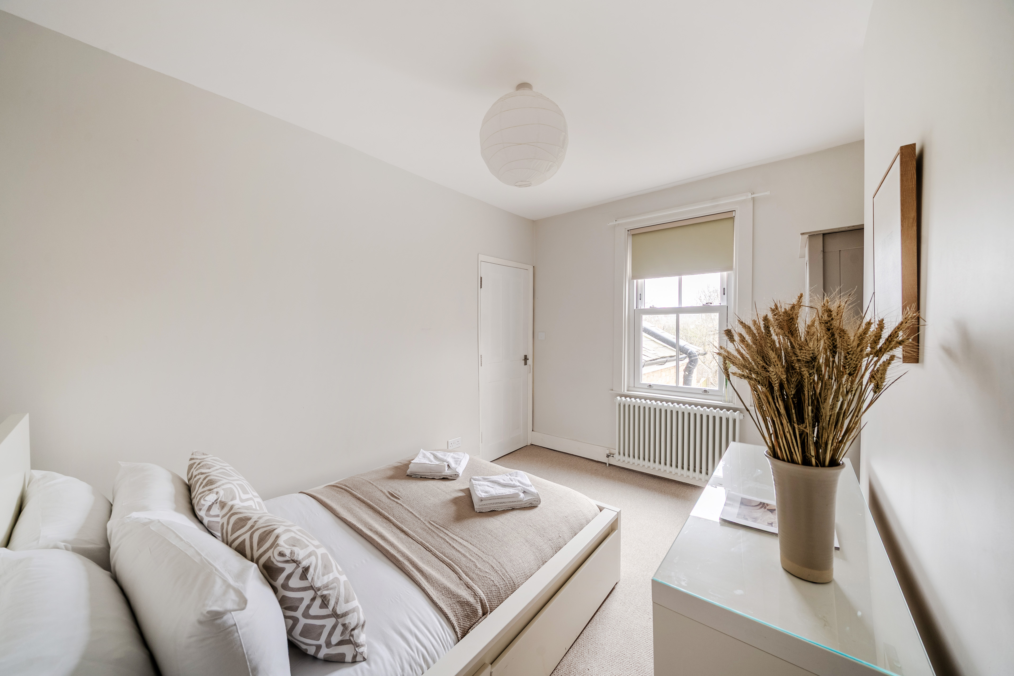 Stunning 3BR Townhouse - Central Oxford - Pass the Keys in 69 Essex Street, OX4 3AW - Property image 10 - VivreStays