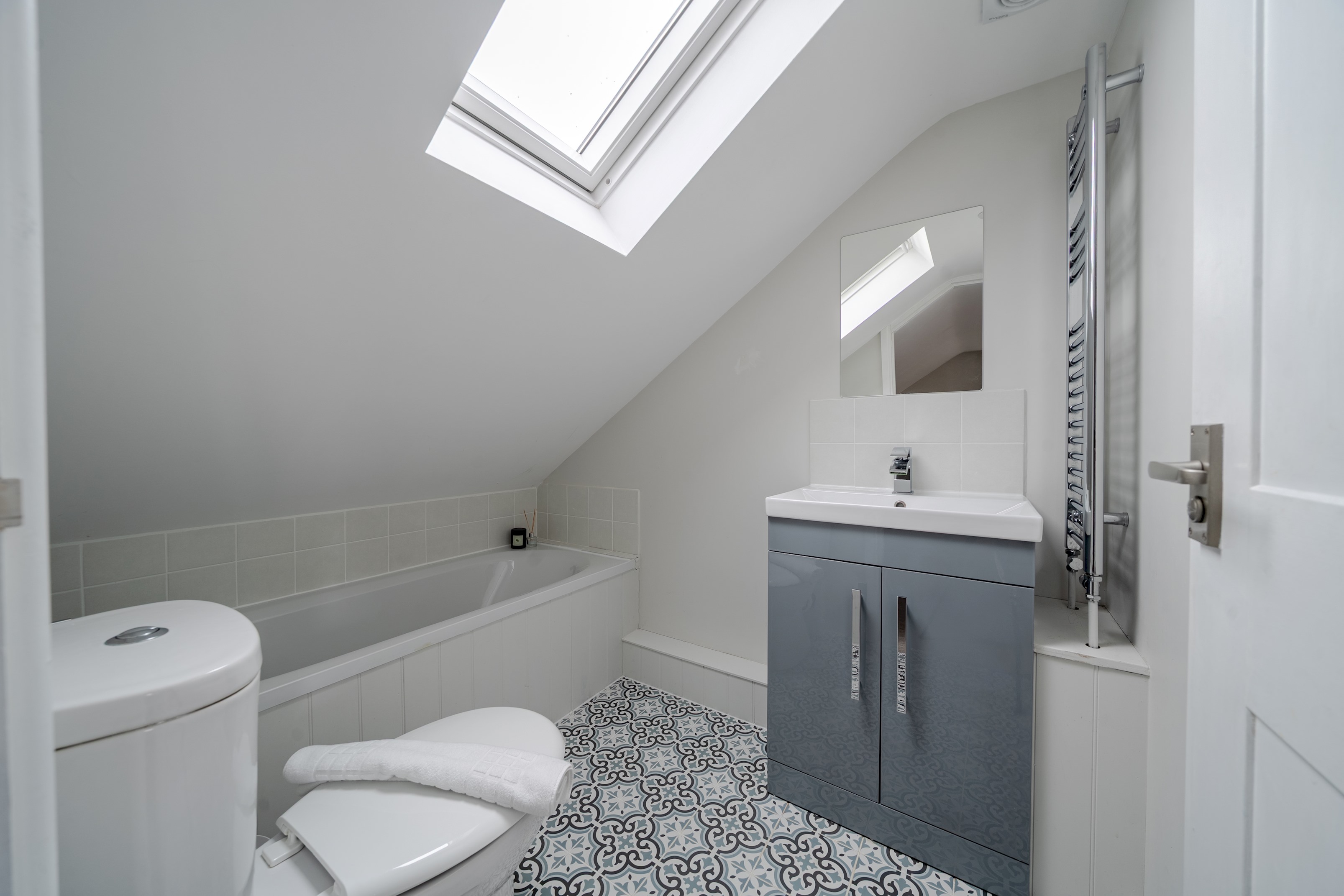 Stunning 3BR Townhouse - Central Oxford - Pass the Keys in 69 Essex Street, OX4 3AW - Property image 12 - VivreStays