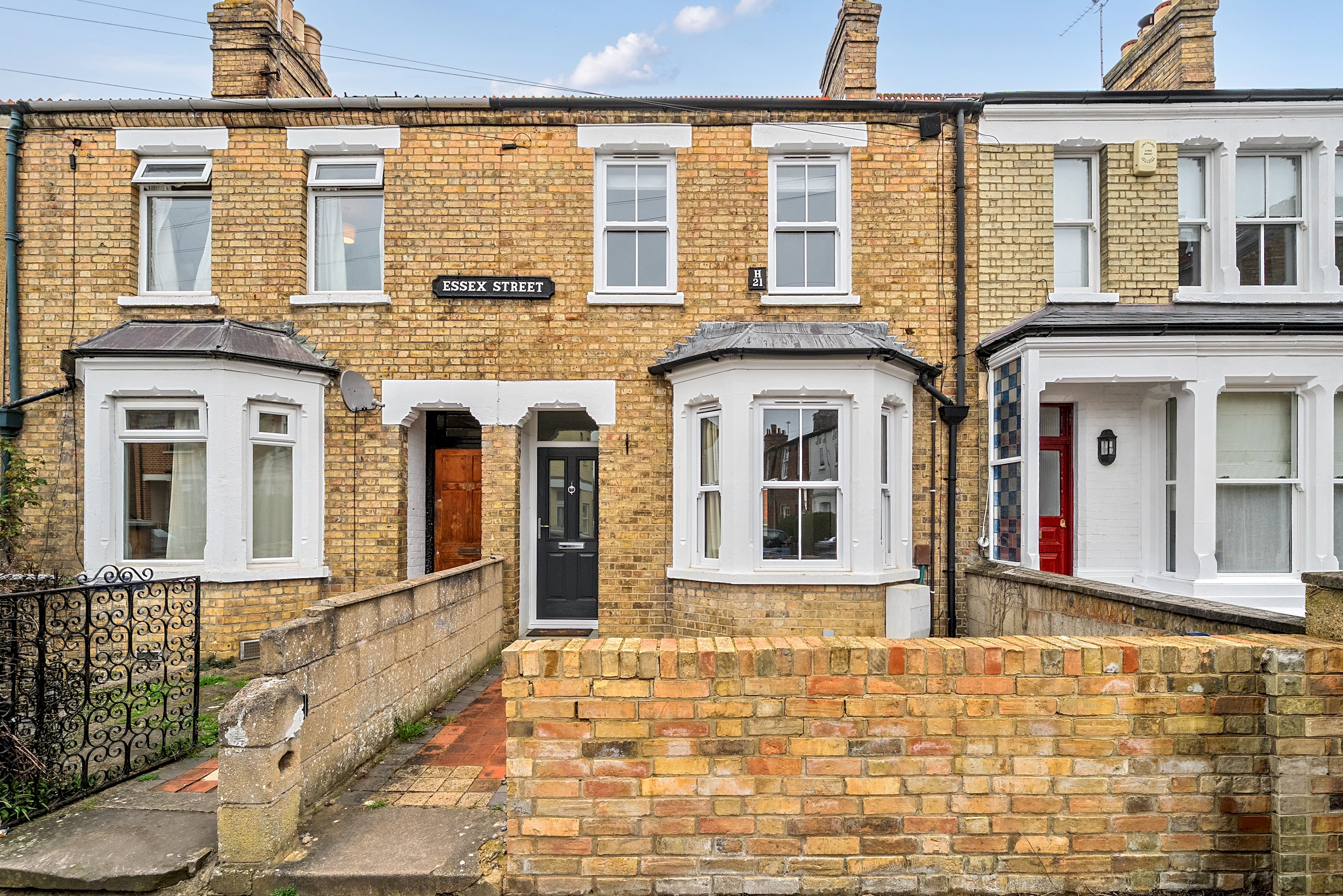 Stunning 3BR Townhouse - Central Oxford - Pass the Keys in 69 Essex Street, OX4 3AW - Property image 17 - VivreStays