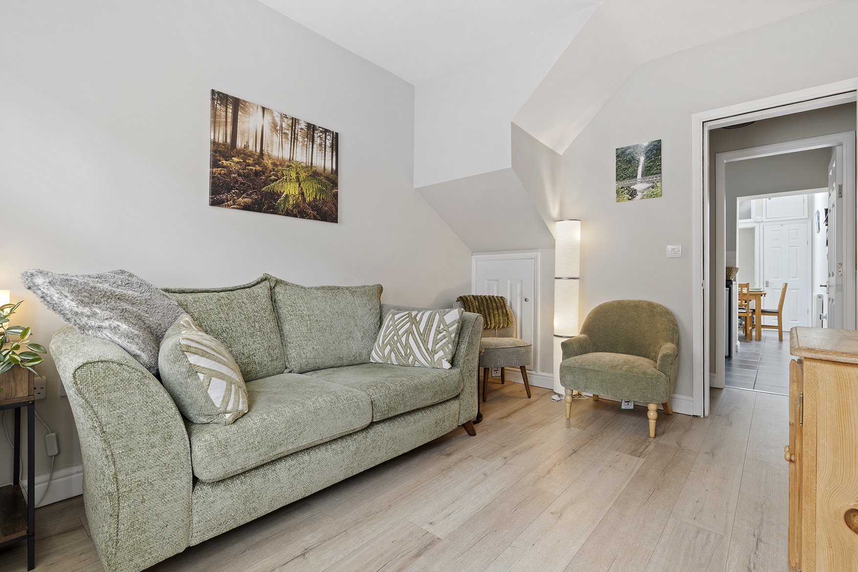 Stylish York Home | Free Parking | Sleeps 4 - Pass the Keys serviced apartment - York - VivreStays