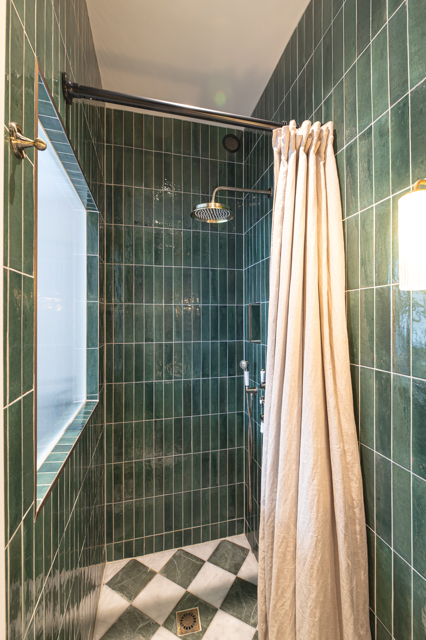 Peaceful, homely Maisonette in North London - Pass the Keys in 52 Granville Rd E17 9BT - Property image 28 - VivreStays