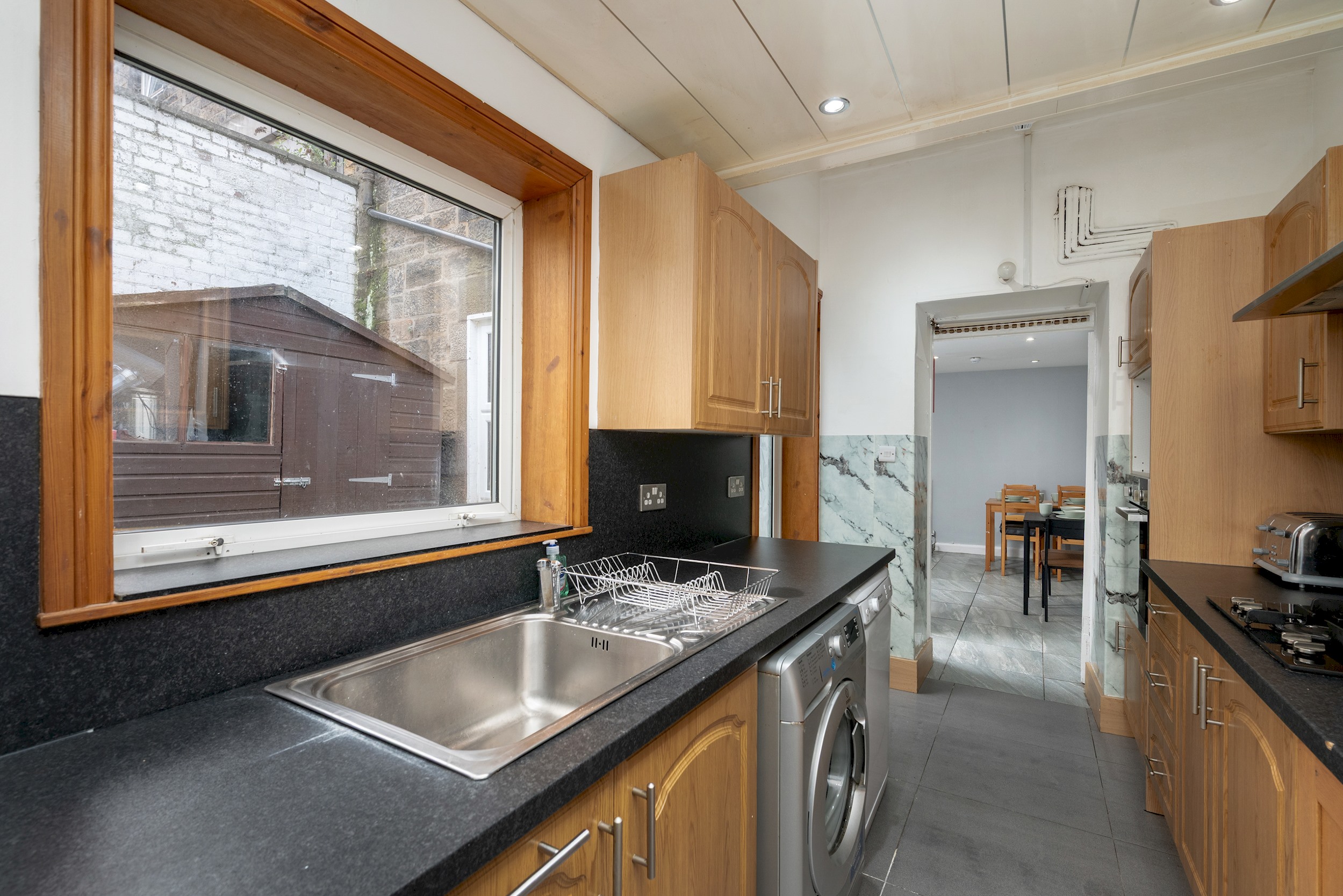 Charming Spacious Guesthouse, Edinburgh - Pass the Keys in 10 West End Place, EH11 2ED - Property image 8 - VivreStays