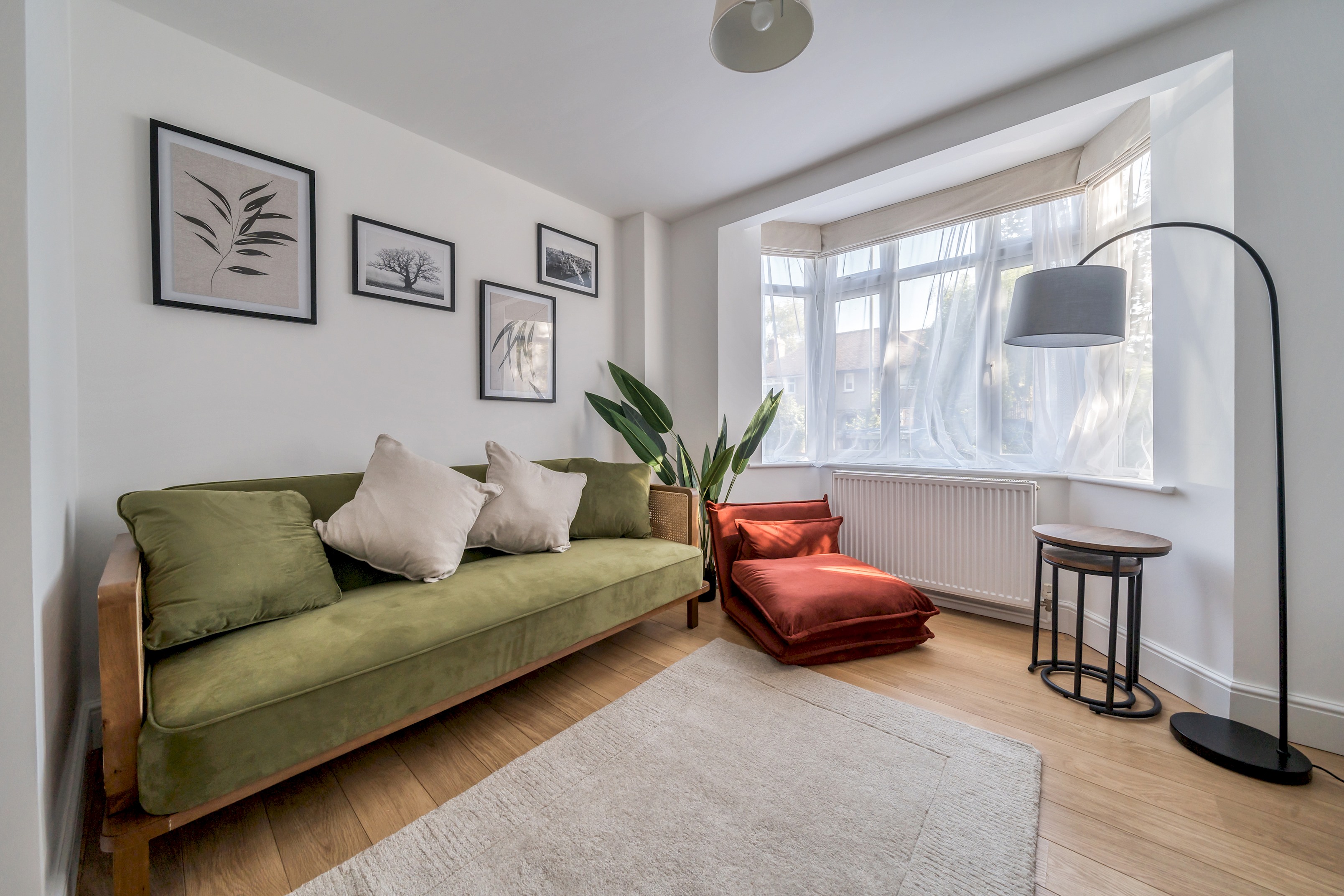 Stylish 2 Bed Apartment + Parking - Oxford - Pass the Keys in 1A Stanway Road, Headington, OX3 8HU - Property image 2 - VivreStays