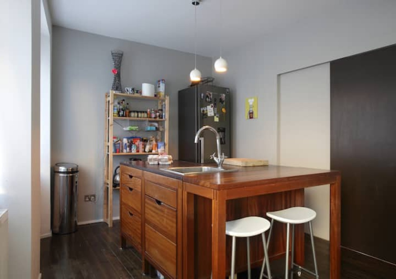Chic City Hideaway - Cozy, Central & Quiet - Pass the Keys in 18 Queensferry St Ln, EH2 4PF - Property image 6 - VivreStays