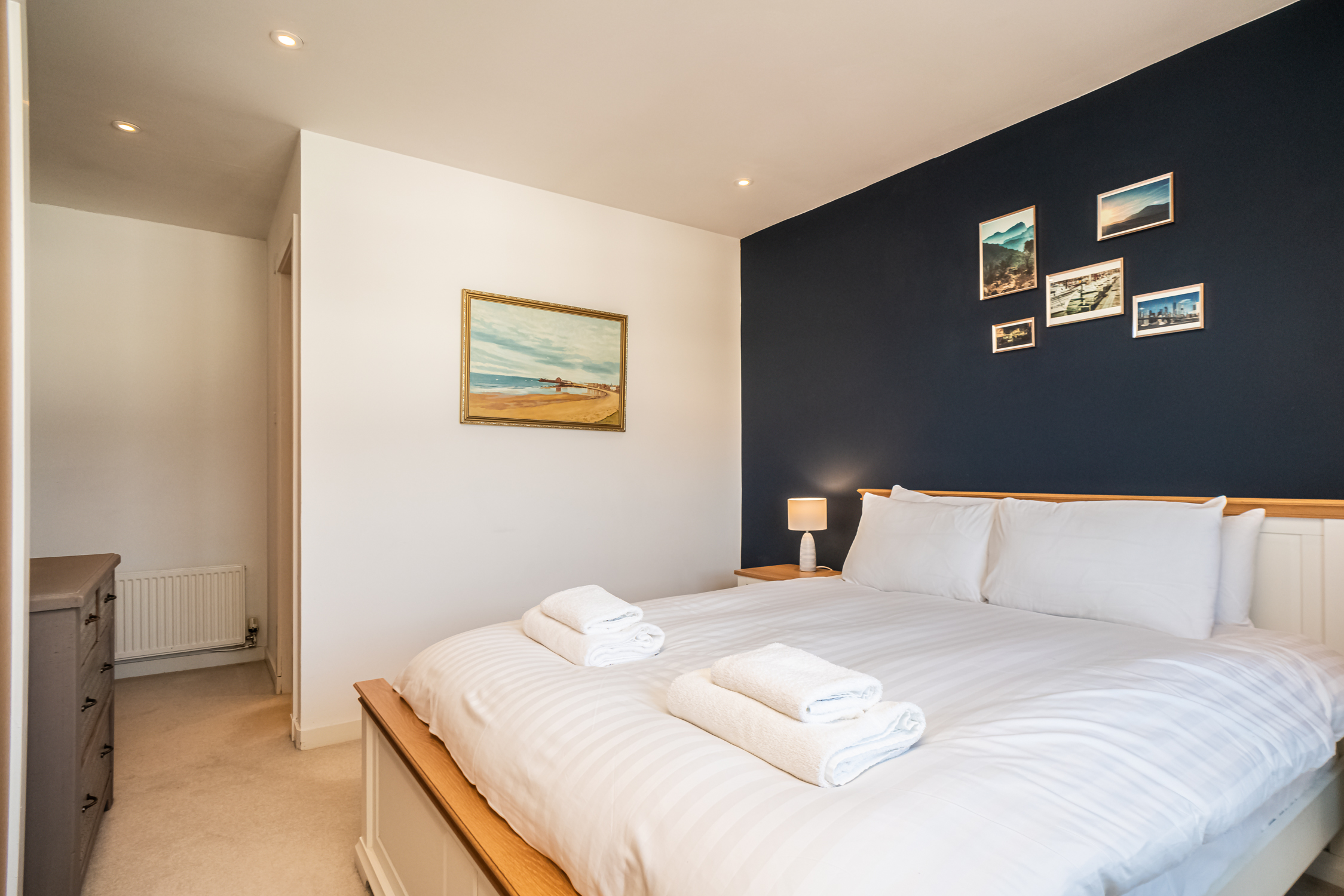 Bright Top Floor Haven | Modern 2BR in Edinburgh - Pass the Keys in Flat 7, 86 Chesser Crescent EH14 1SE - Property image 48 - VivreStays